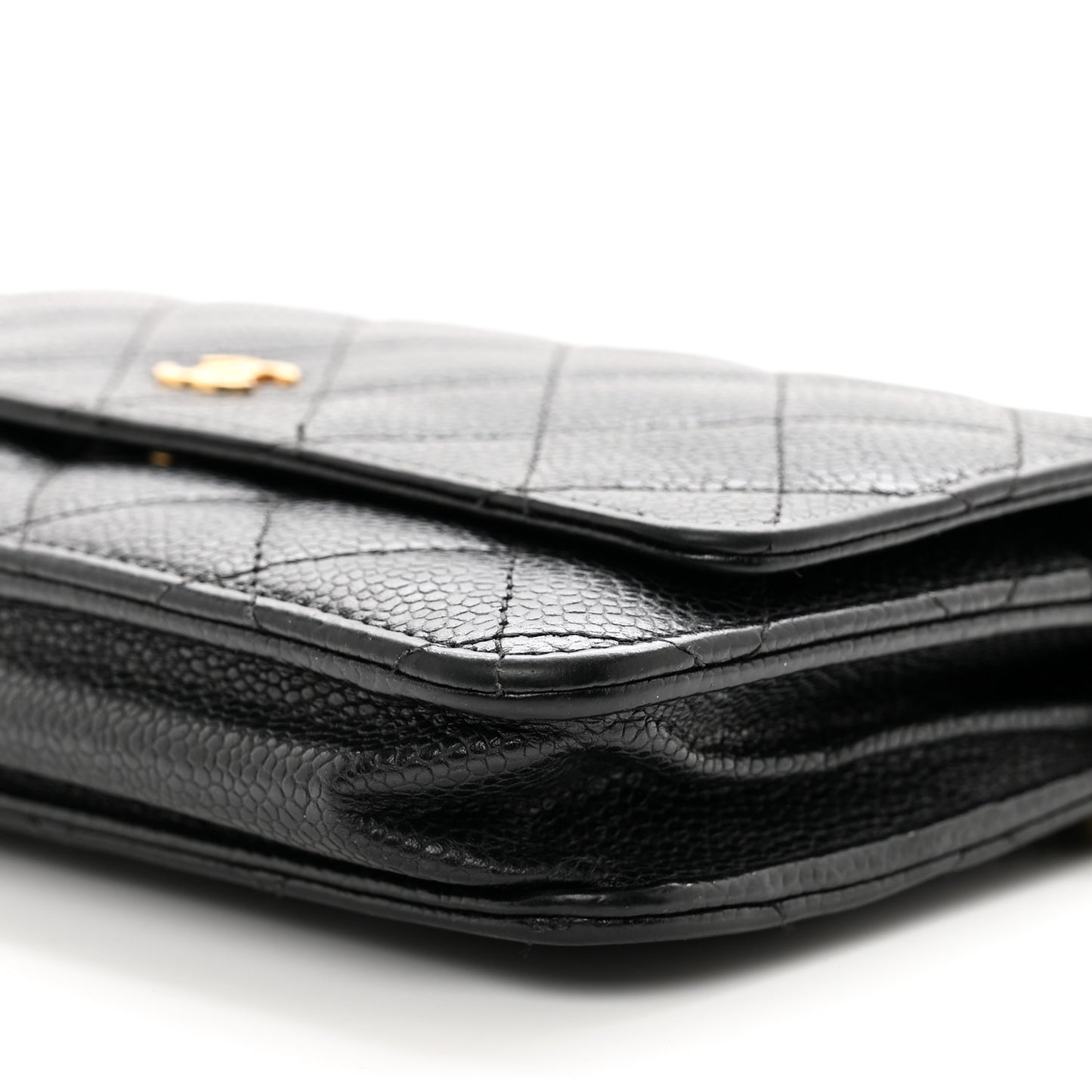 Caviar Quilted Wallet on Chain WOC Black