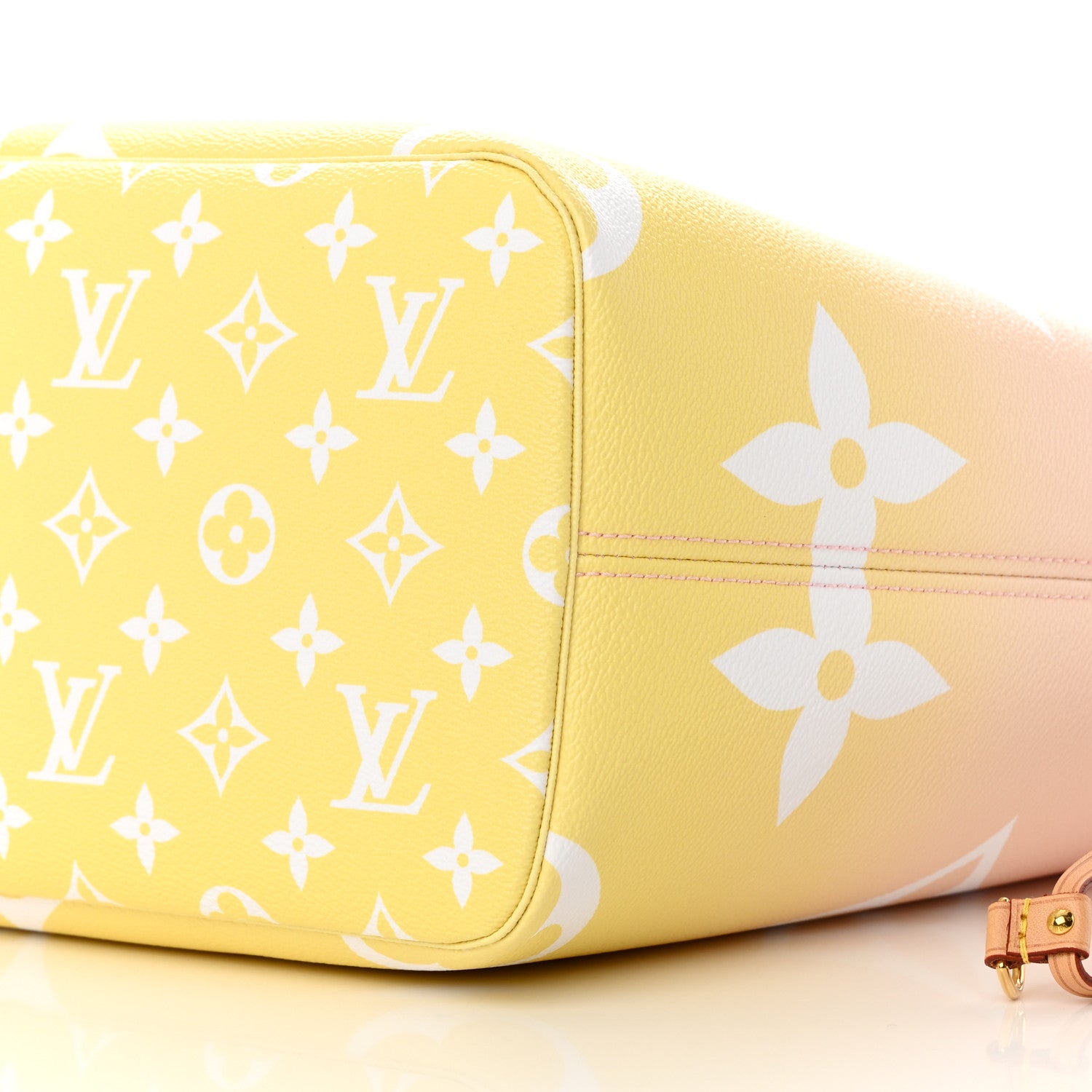 Louis Vuitton Monogram Giant By The Pool Neverfull MM Light Pink 10 of 14