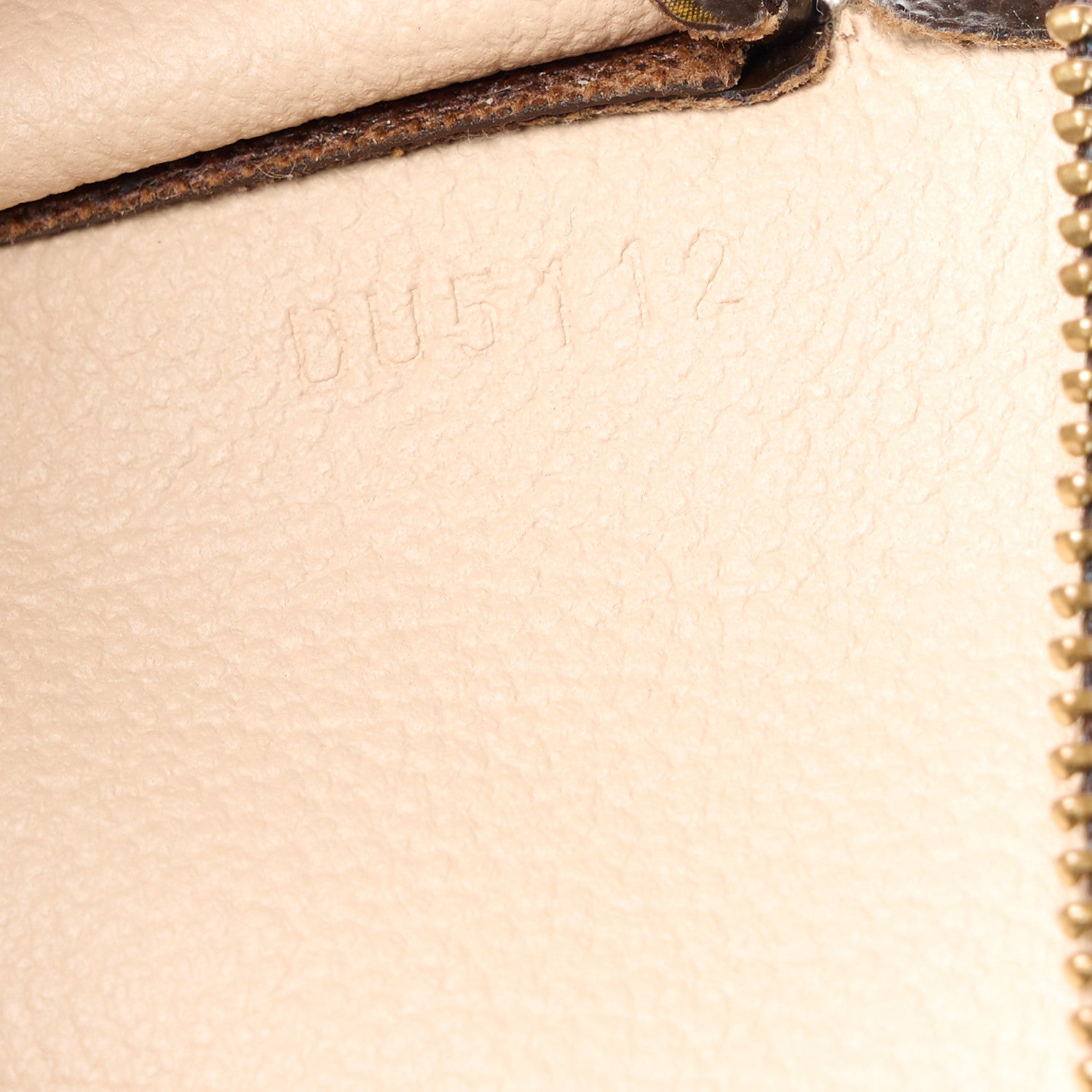 Louis Vuitton Monogram Toiletry Pouch 26 6 of 11