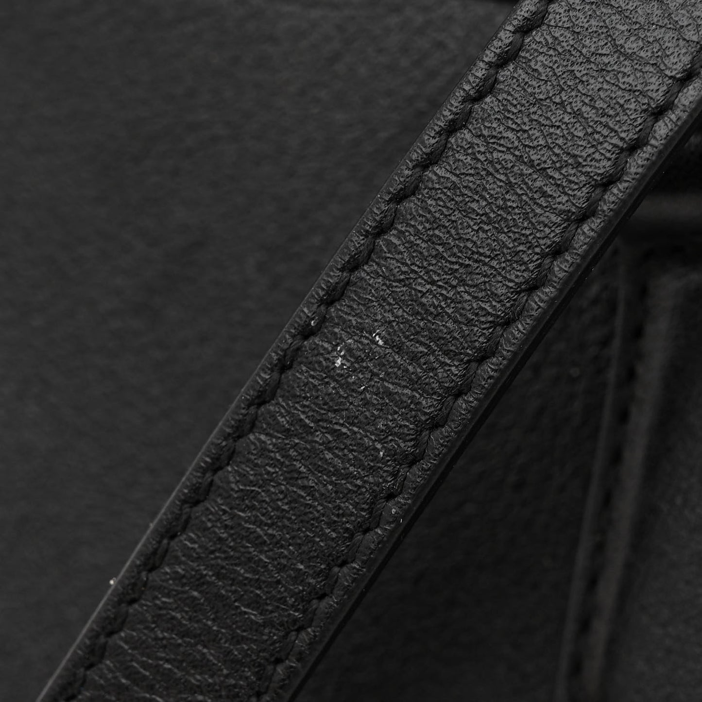 Wonka Grain Calfskin Medium Diana Tote Bag Black