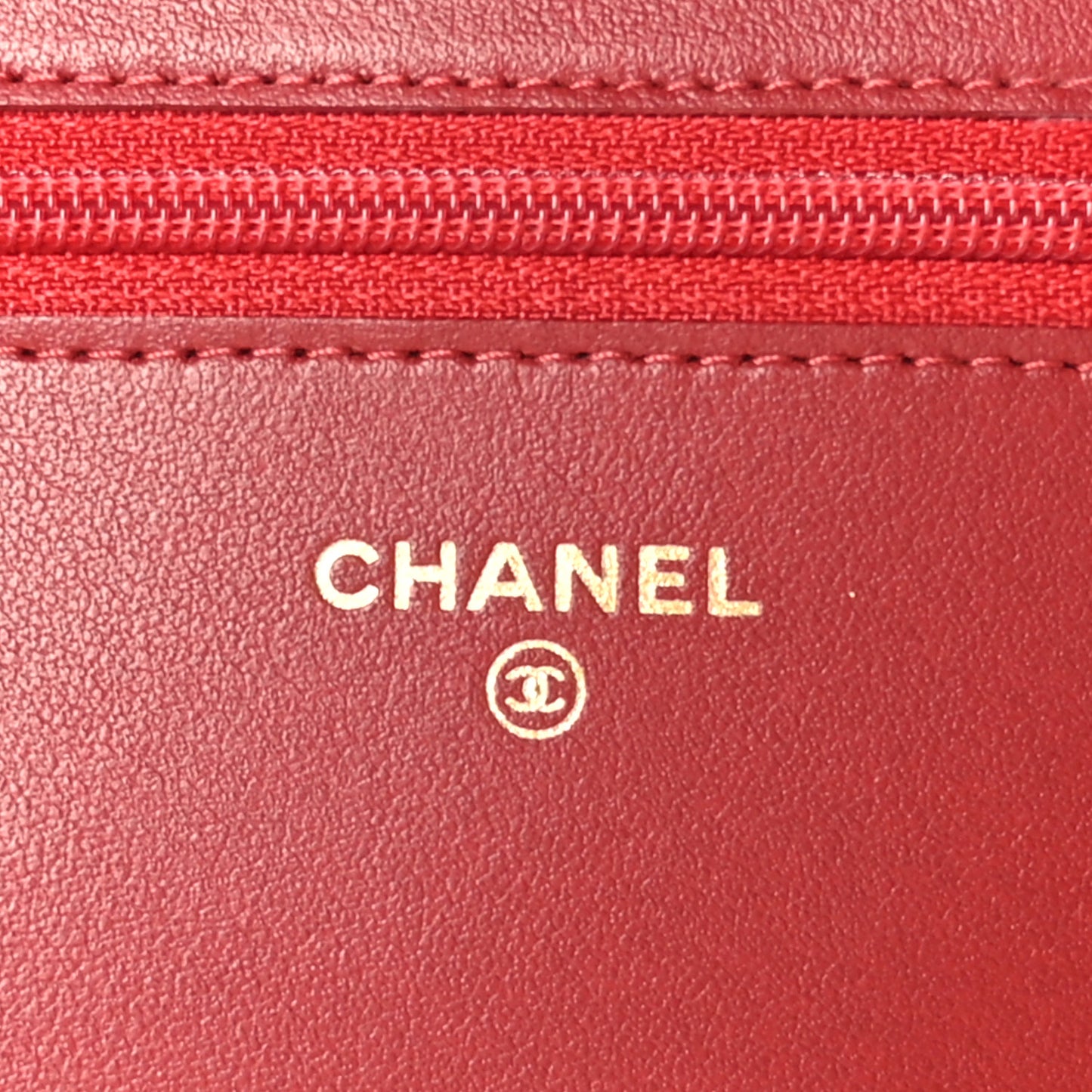 Caviar Quilted Boy Wallet On Chain WOC Red