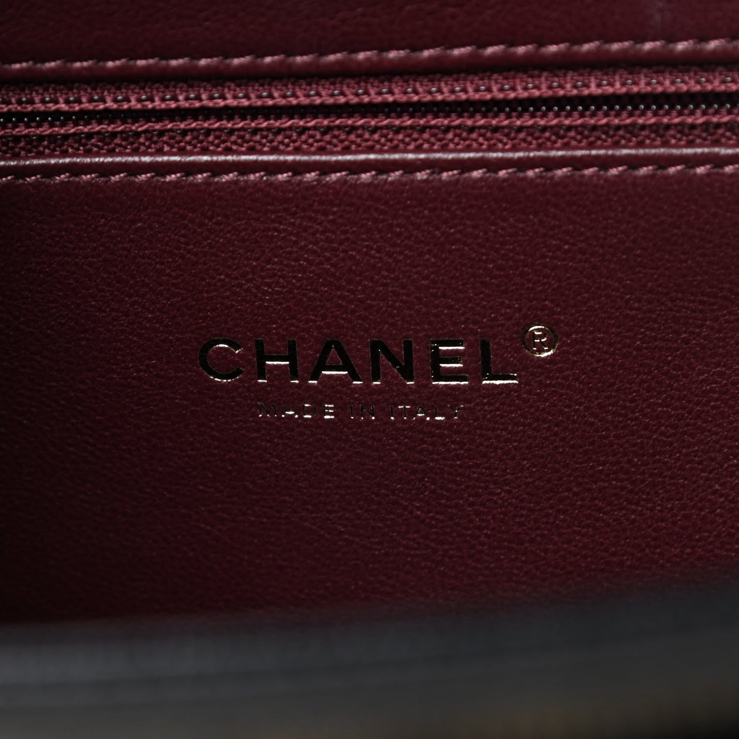 Caviar Quilted Large Business Affinity Flap Black