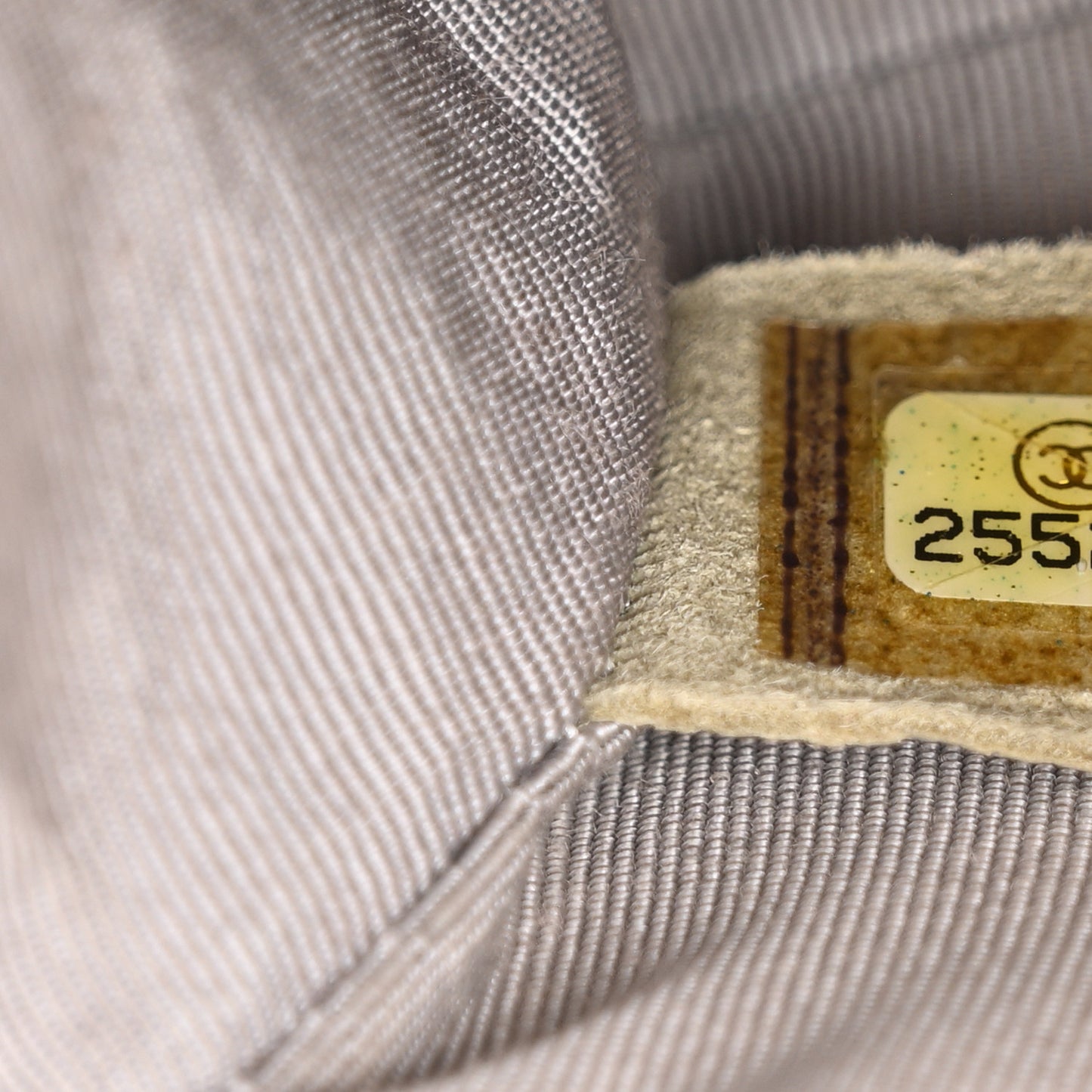 Caviar Quilted Small Boy Flap Light Grey