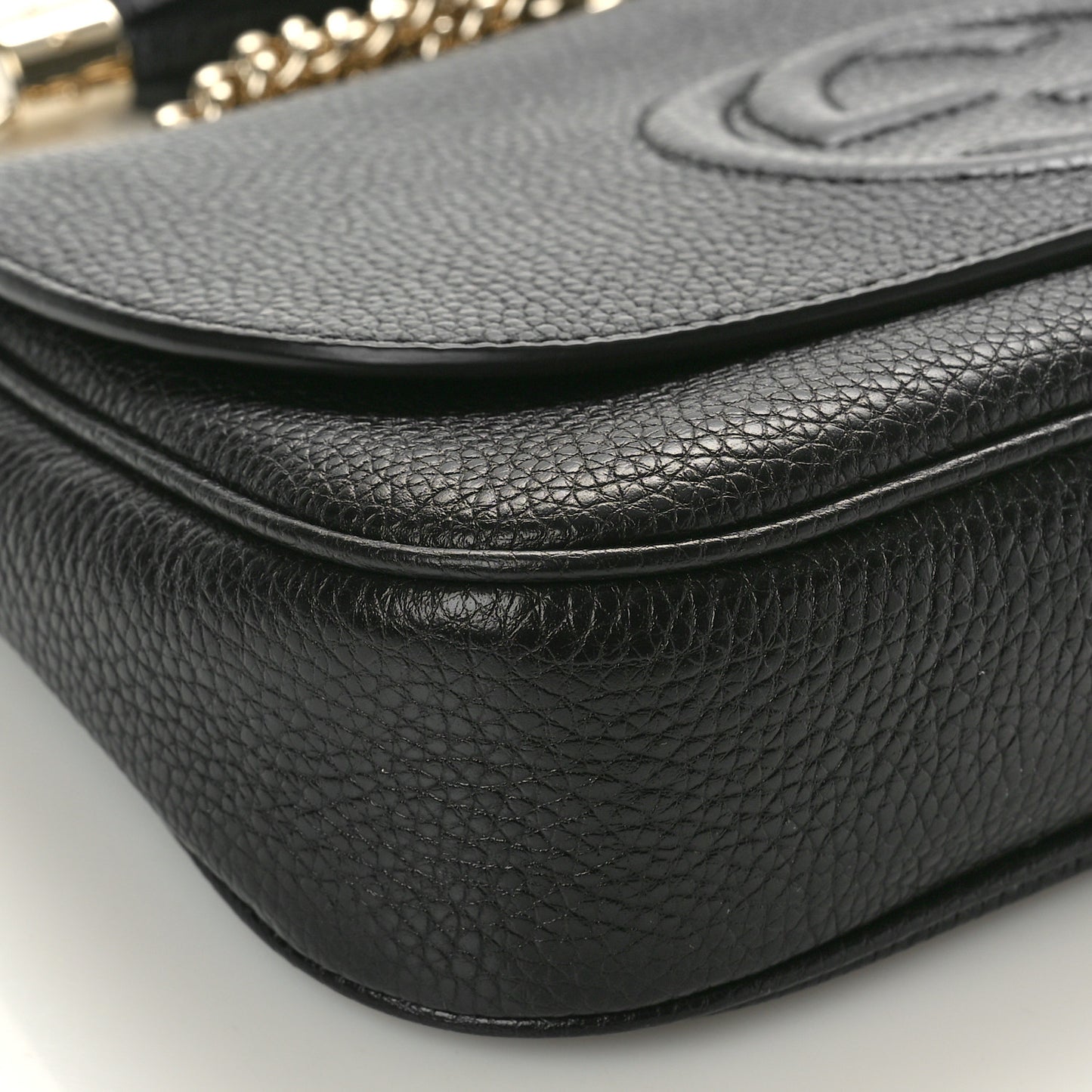 Pebbled Calfskin Medium Soho Flap Crossbody Black