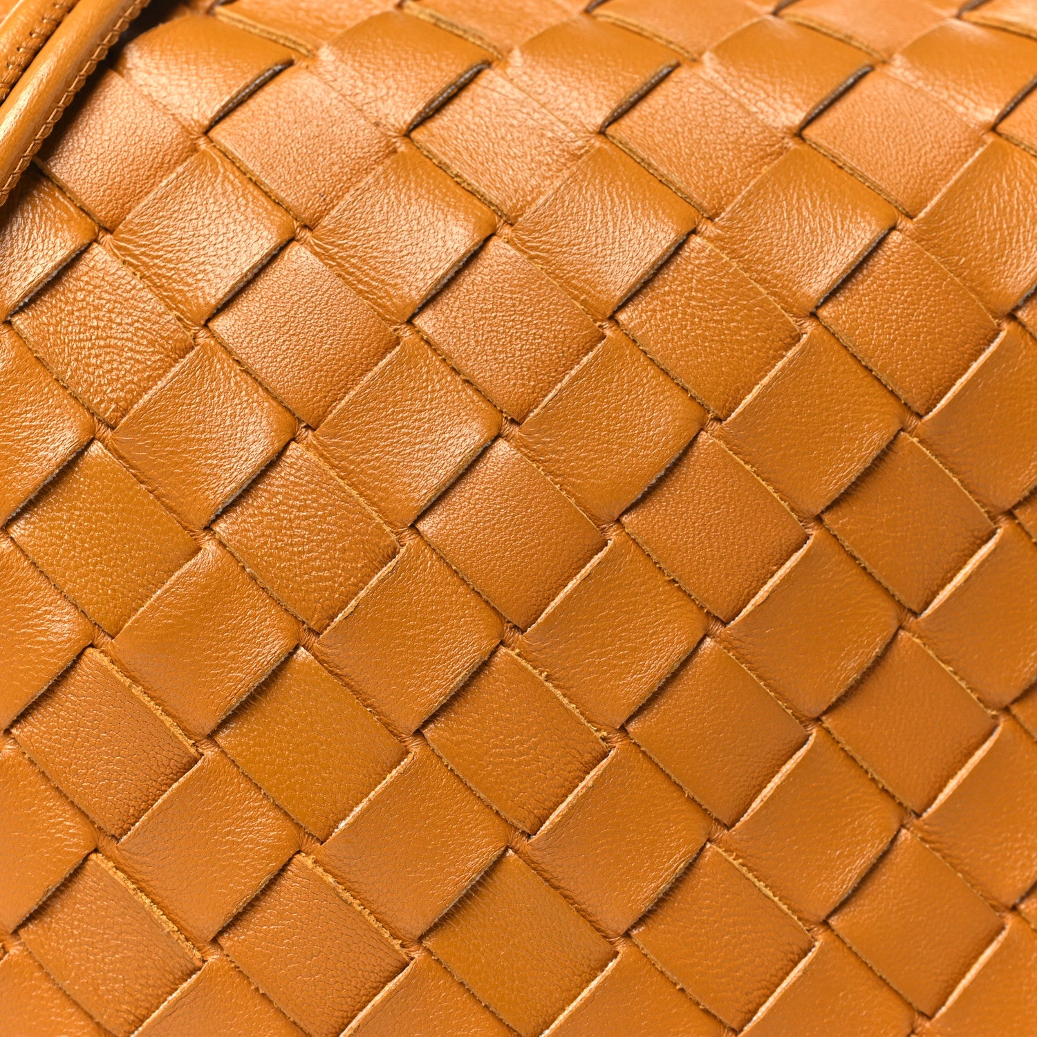 Bottega Veneta Nappa Intrecciato Small Loop Camera Bag Cob 7 of 11