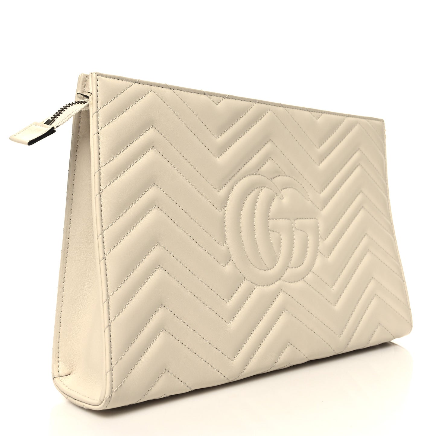 Calfskin Matelasse Chevron Heart GG Marmont Clutch Mystic White