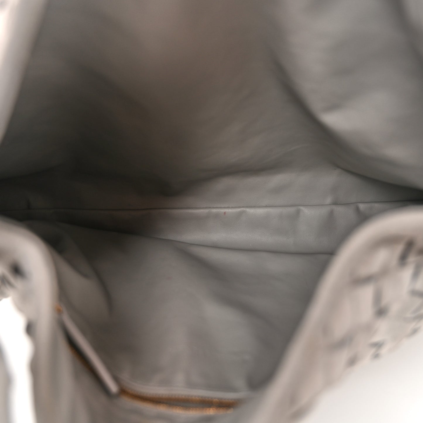 Suede Intrecciato Small Hop Sterling