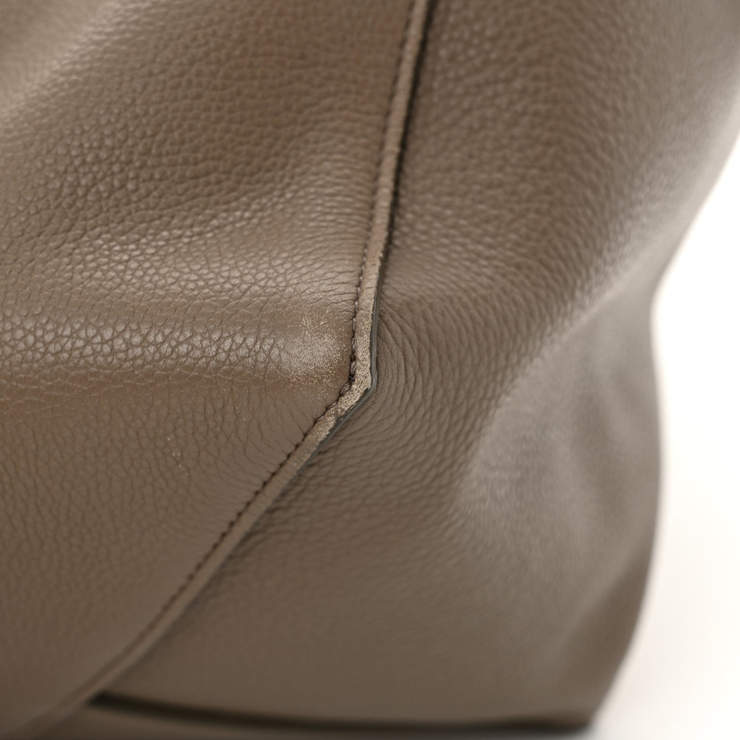 Soft Grained Calfskin Small Belt Cabas Phantom Taupe