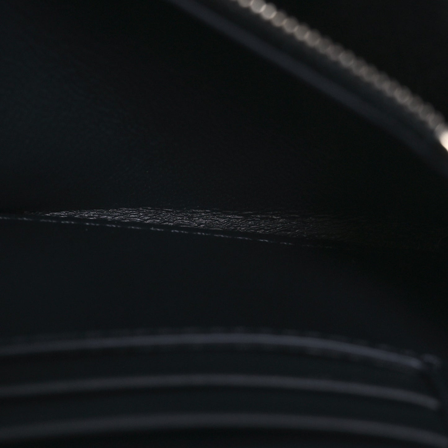 Crinkled Calfskin Medium Darley Wallet Cloud