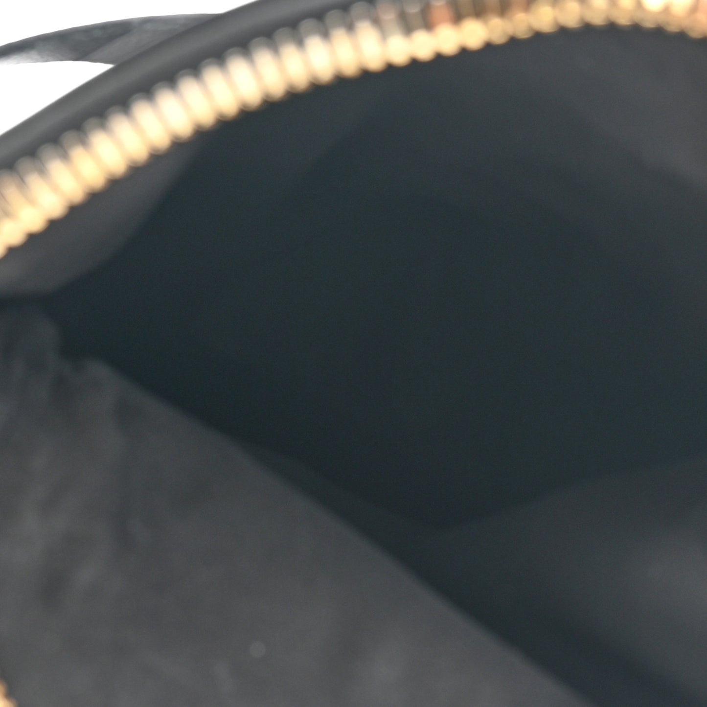 Grained Calfskin Medium Jennifer Crossbody Bag Black