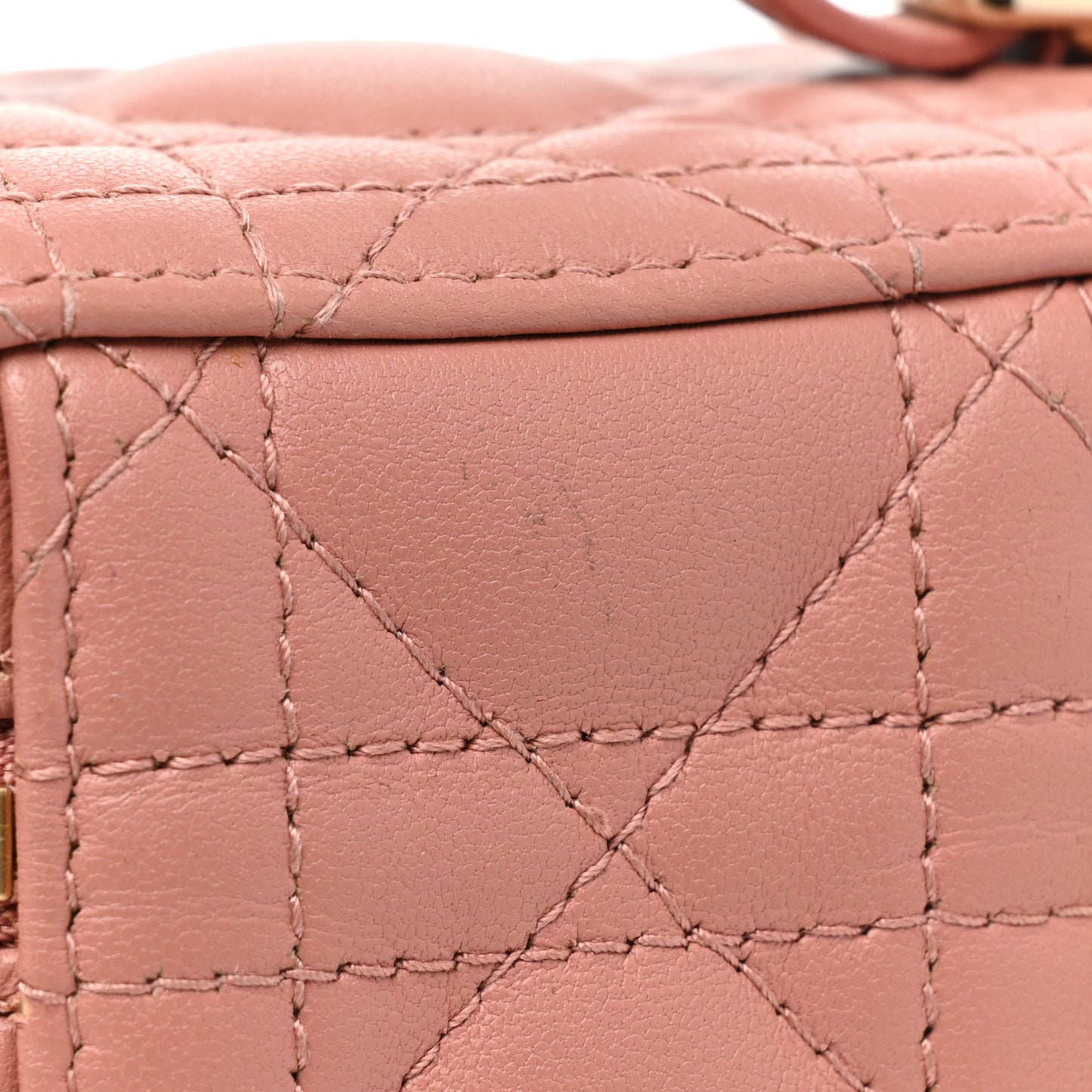 Lambskin Cannage Micro Vanity Case