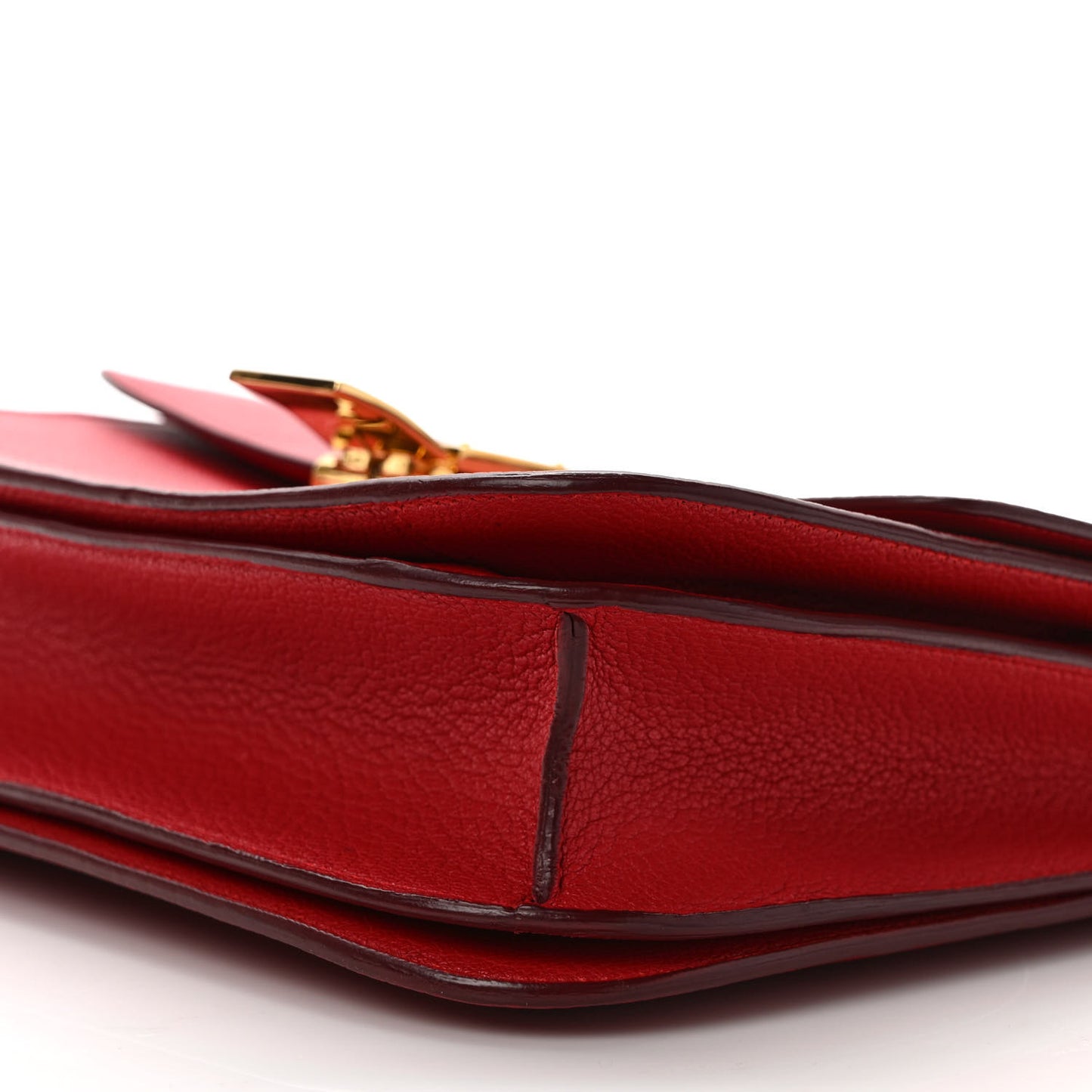 Goatskin Medium Classic Box Flap Bag Carmin