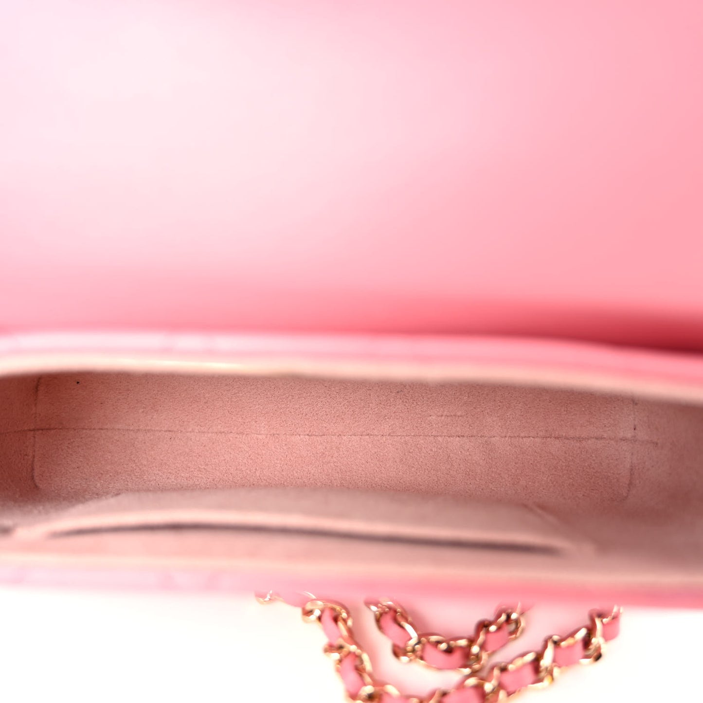 Lambskin Quilted Chain Around Clutch On Chain Pink