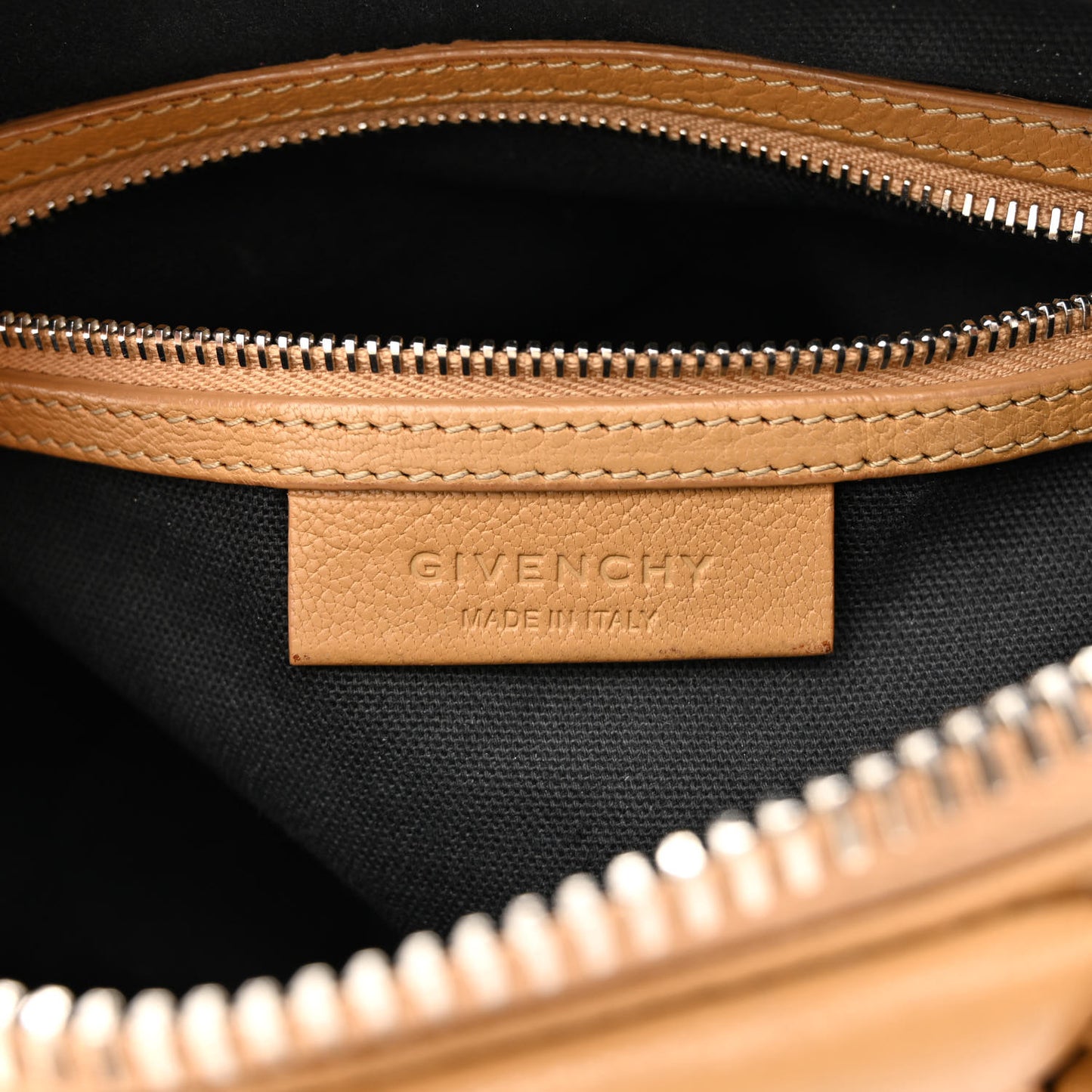 Sugar Goatskin Mini Antigona Light Beige