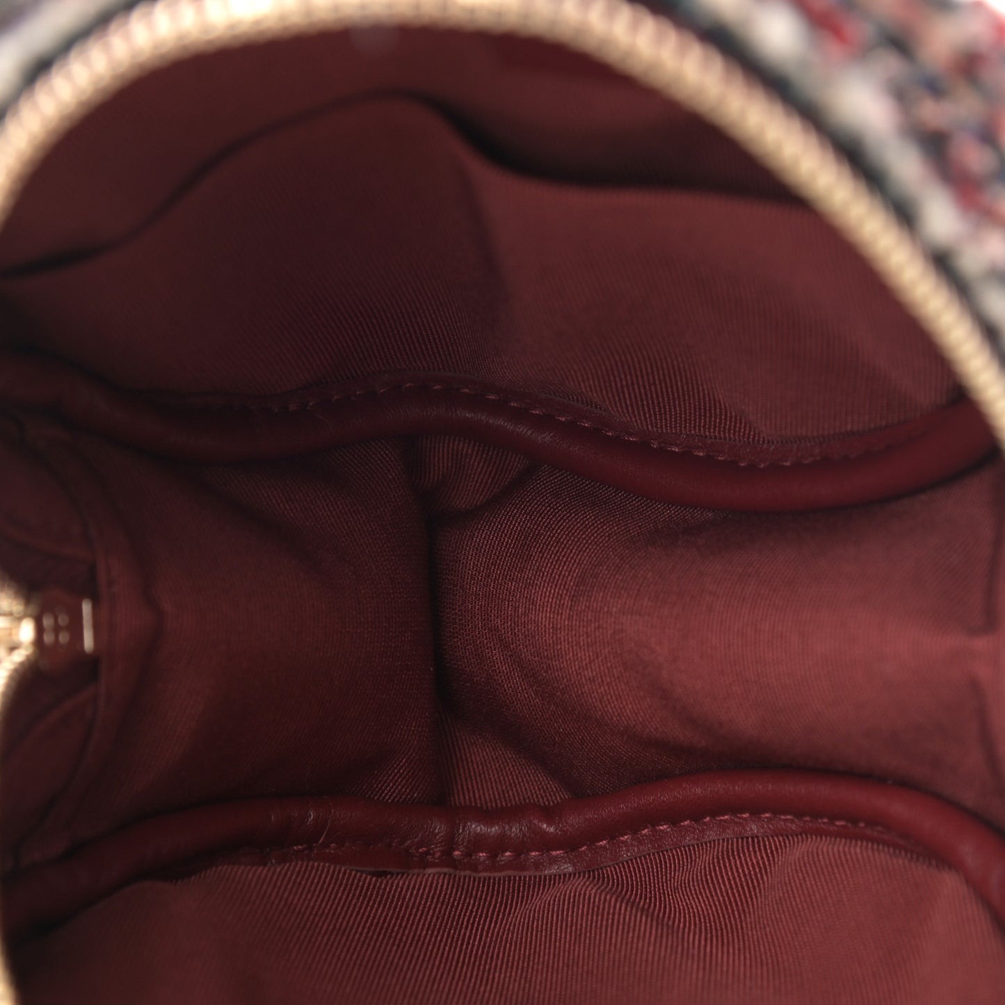 Tweed Quilted Round Clutch With Chain Red
