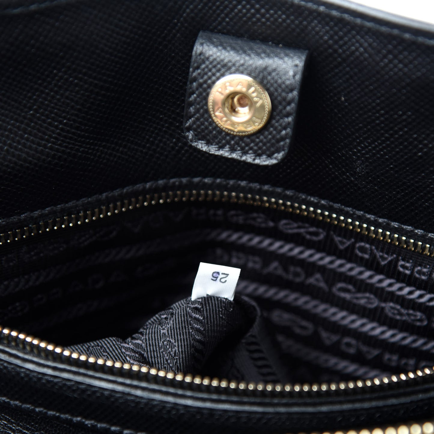Saffiano Cuir Open Promenade Tote Black