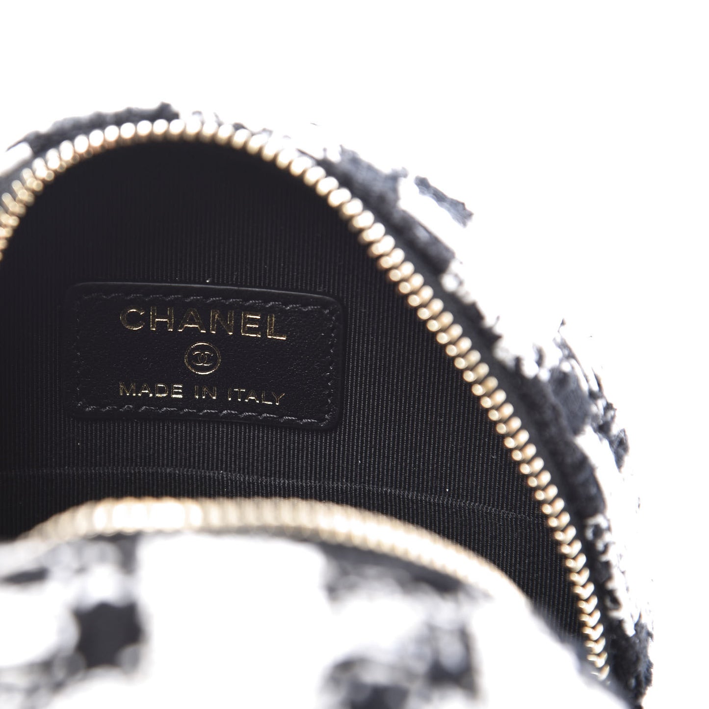 Tweed Quilted Round Clutch With Chain Black Ecru White