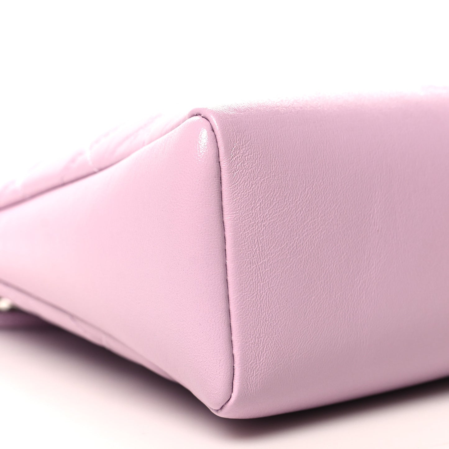 Shiny Lambskin Quilted 31 Shopping Bag Lilac