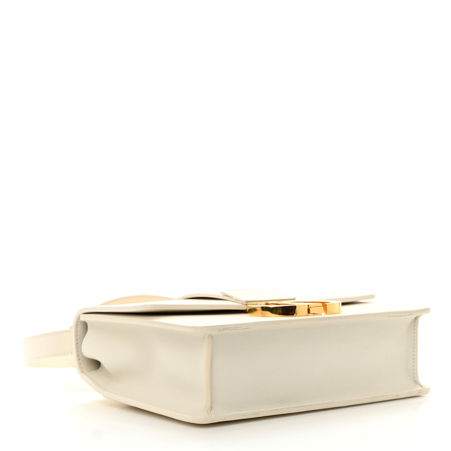 Box Calfskin 30 Montaigne Flap Bag Latte