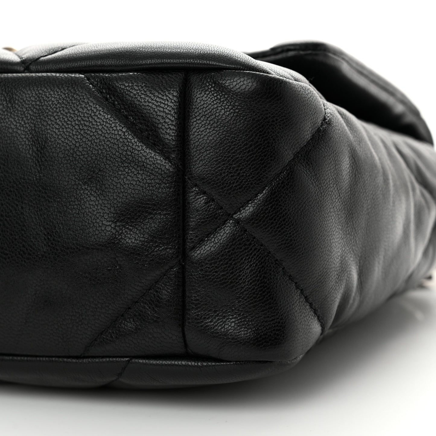 Goatskin Quilted Medium Chanel 19 Flap Black