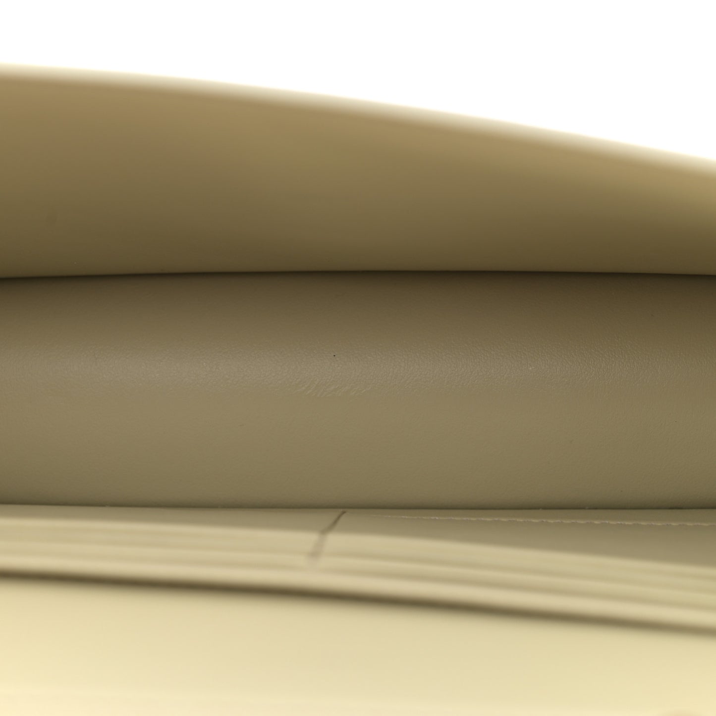 Shiny Calfskin Triomphe Margo Wallet on Chain Almond Green