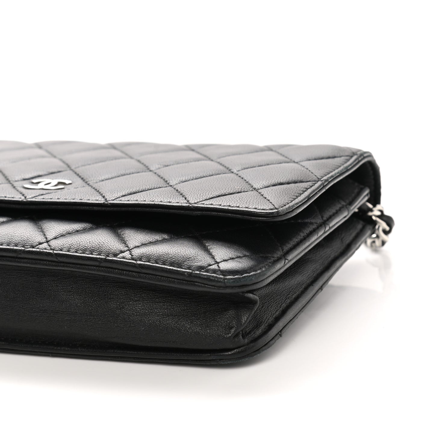 Lambskin Quilted Wallet On Chain WOC Black