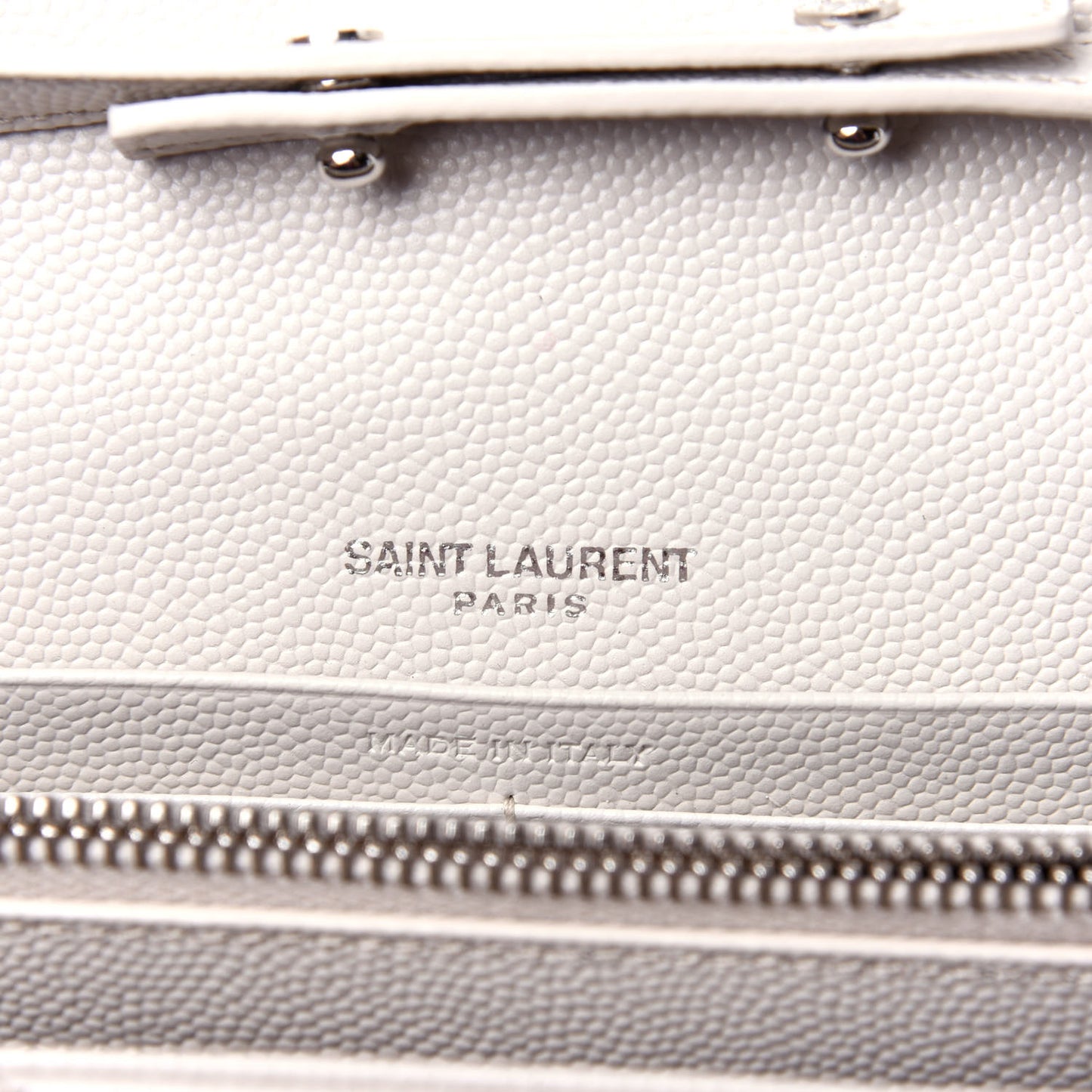 Grain De Poudre Matelasse Chevron Monogram Chain Wallet Cream