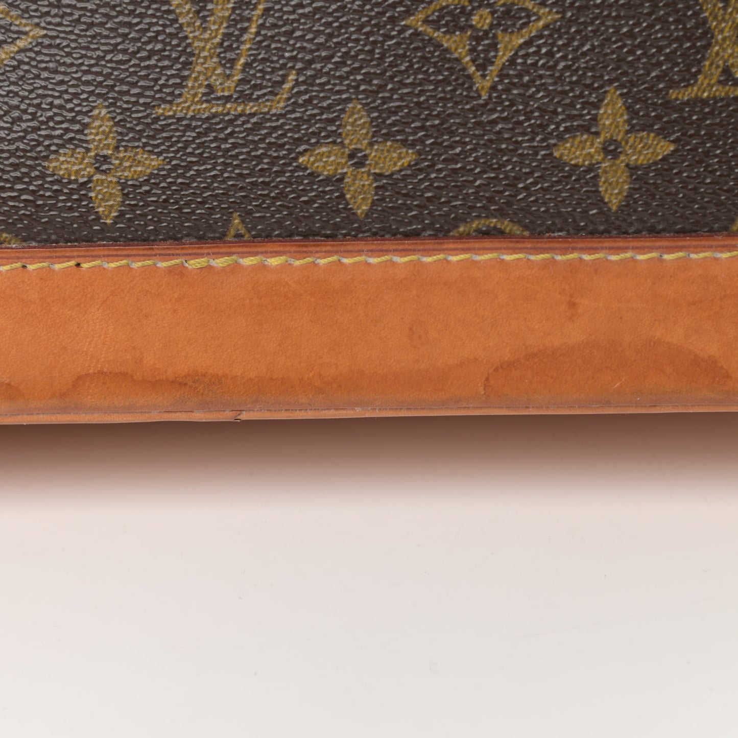 Monogram Alma PM
