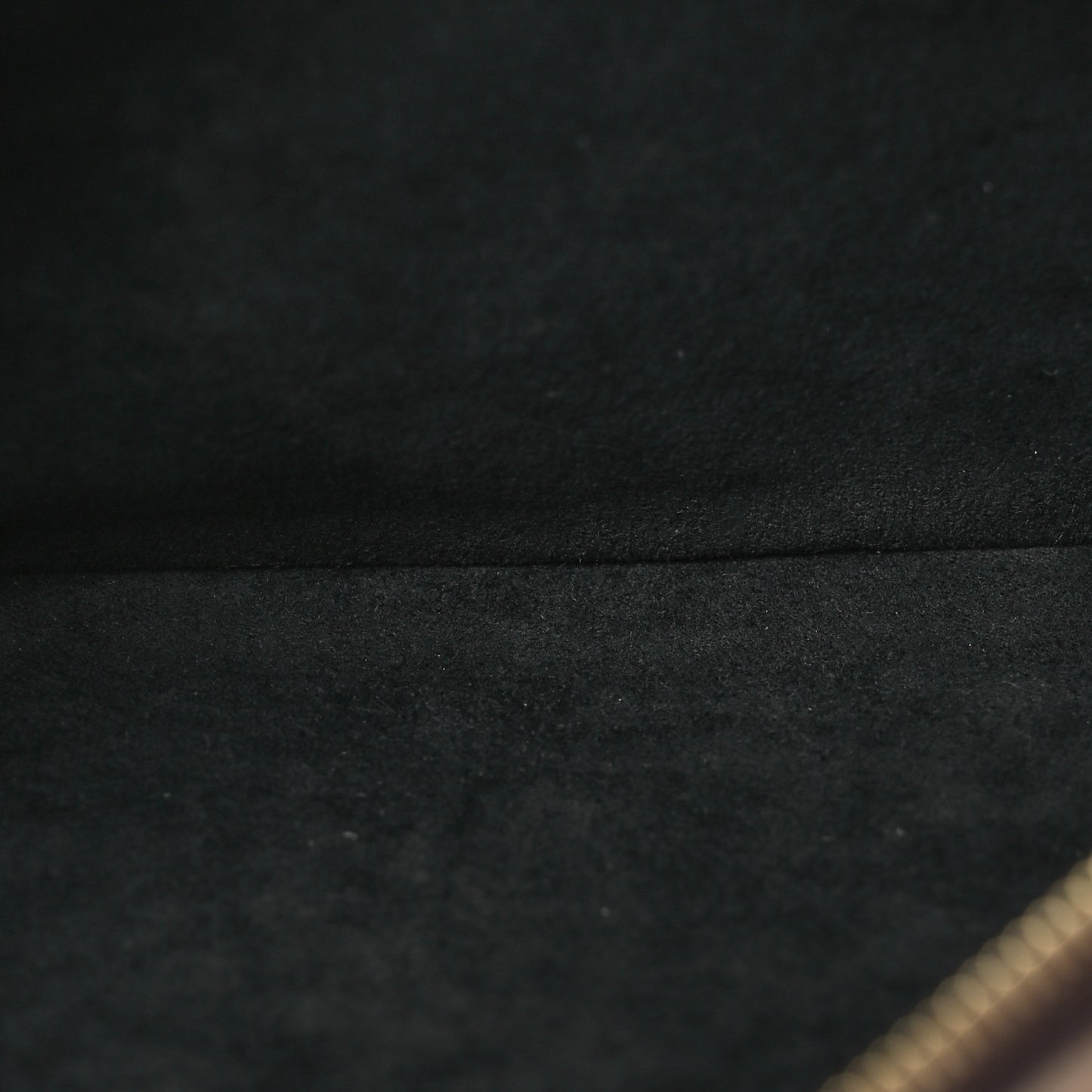 Reverse Monogram Giant Double Zip Pochette