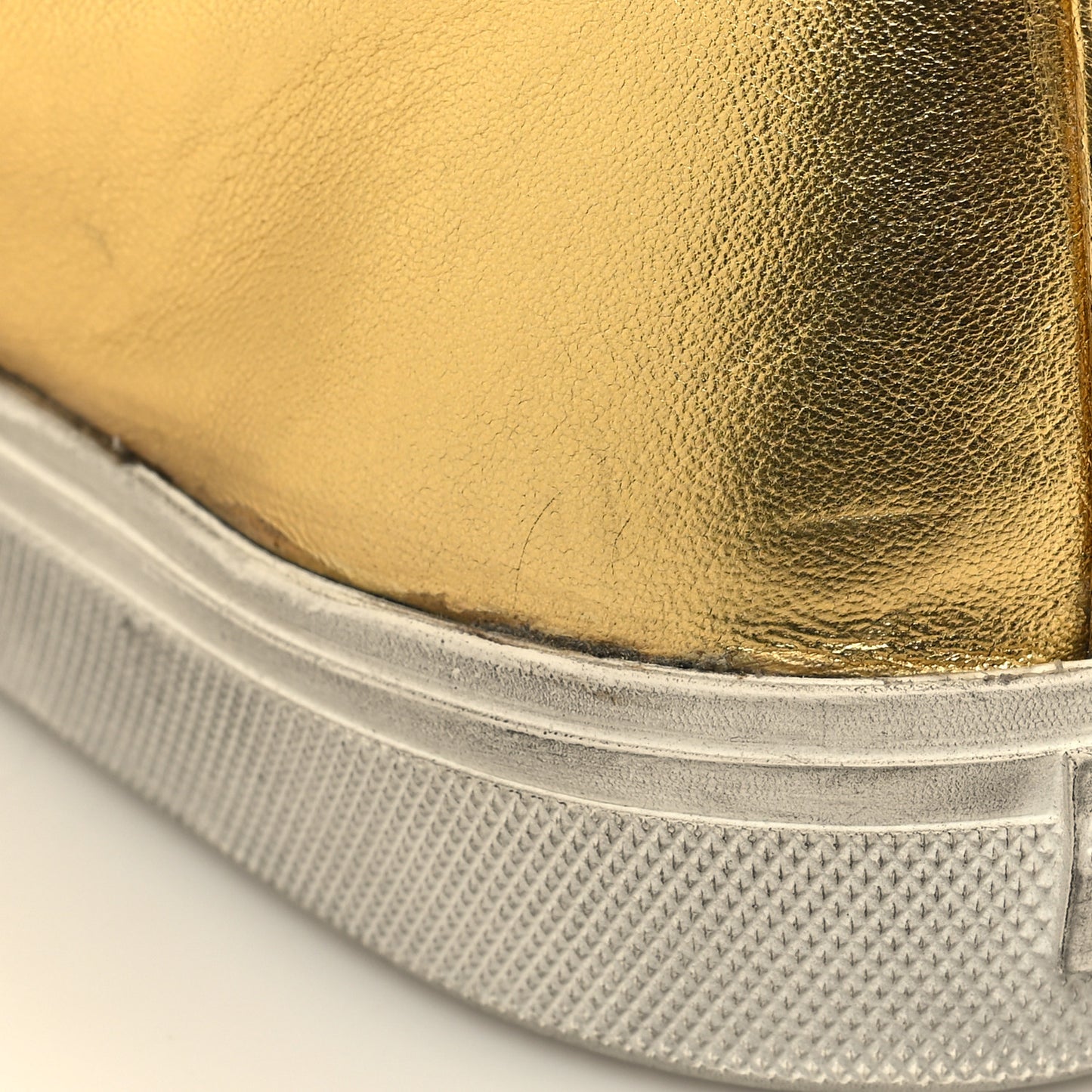 Distressed Calfskin Bedford Logo-Appliqued Hightop Sneakers 44 Gold Cream White