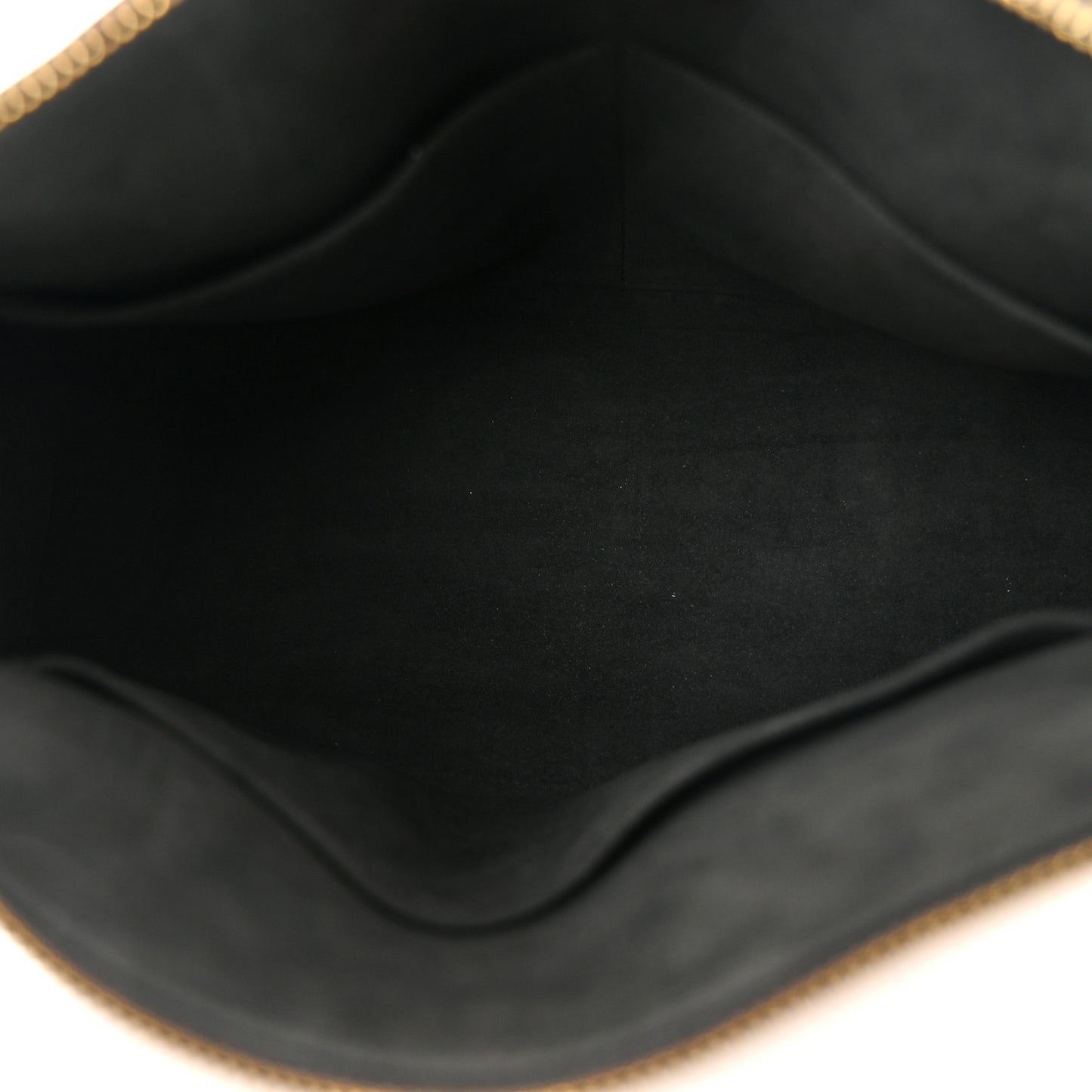 Monogram V Tote MM Black