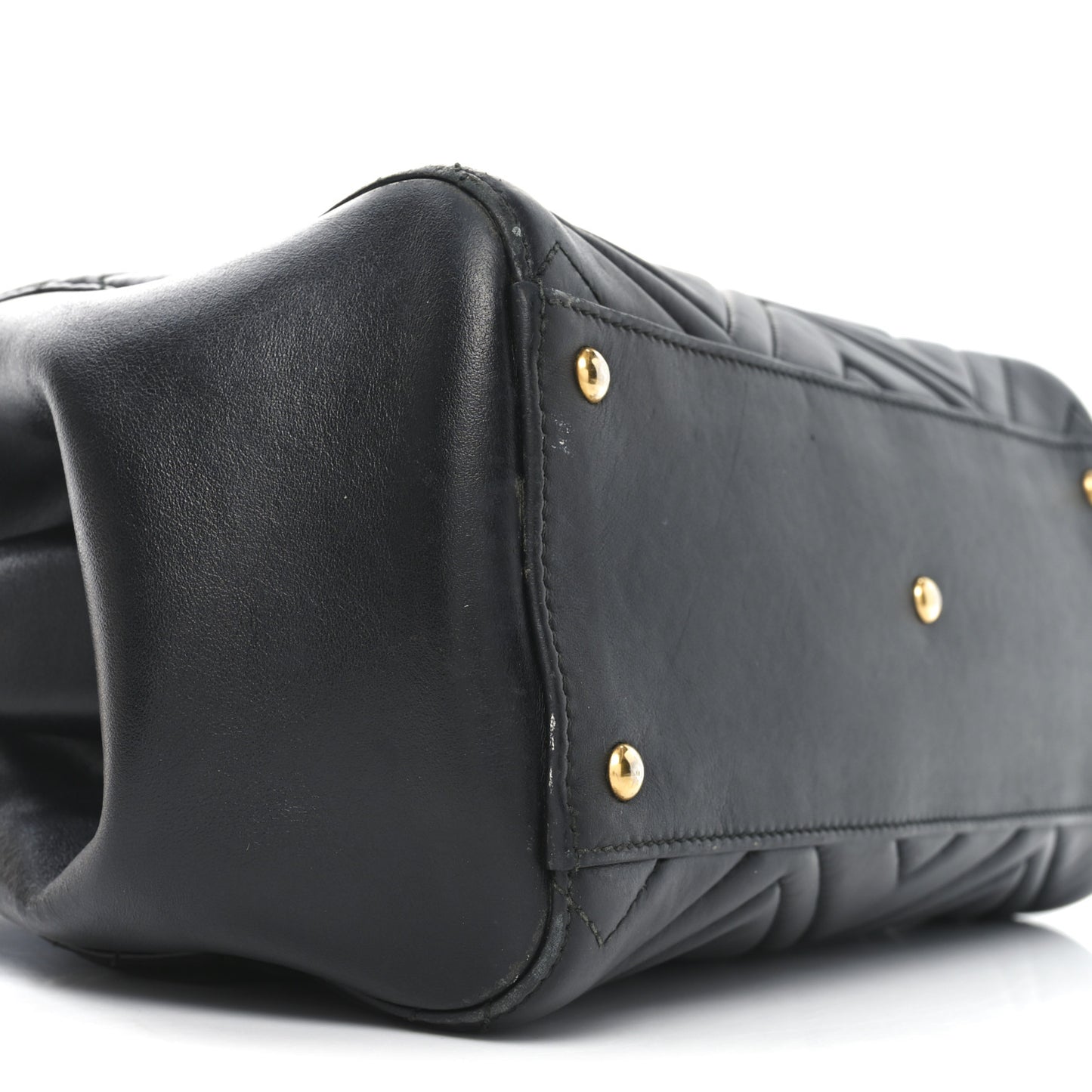 Calfskin Matelasse Small GG Marmont Tote Black