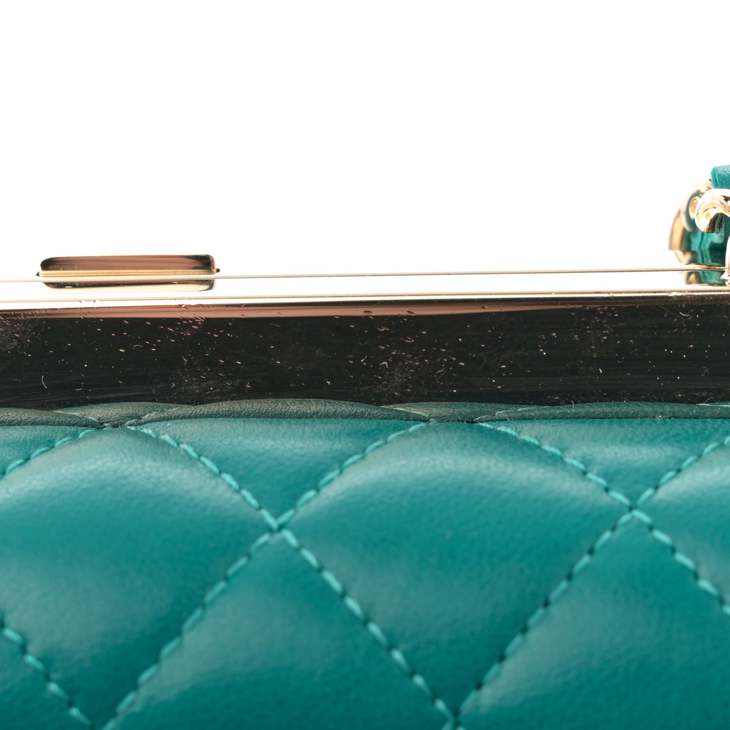 Lambskin Quilted Pearl CC Vanity Case Turquoise