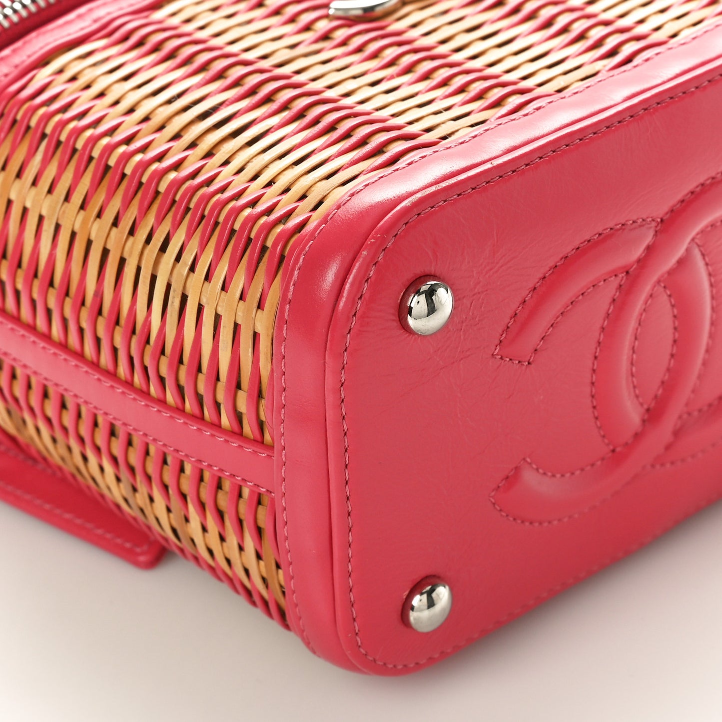 Calfskin Raffia Small Take Away Vanity Case Bag Pink Beige