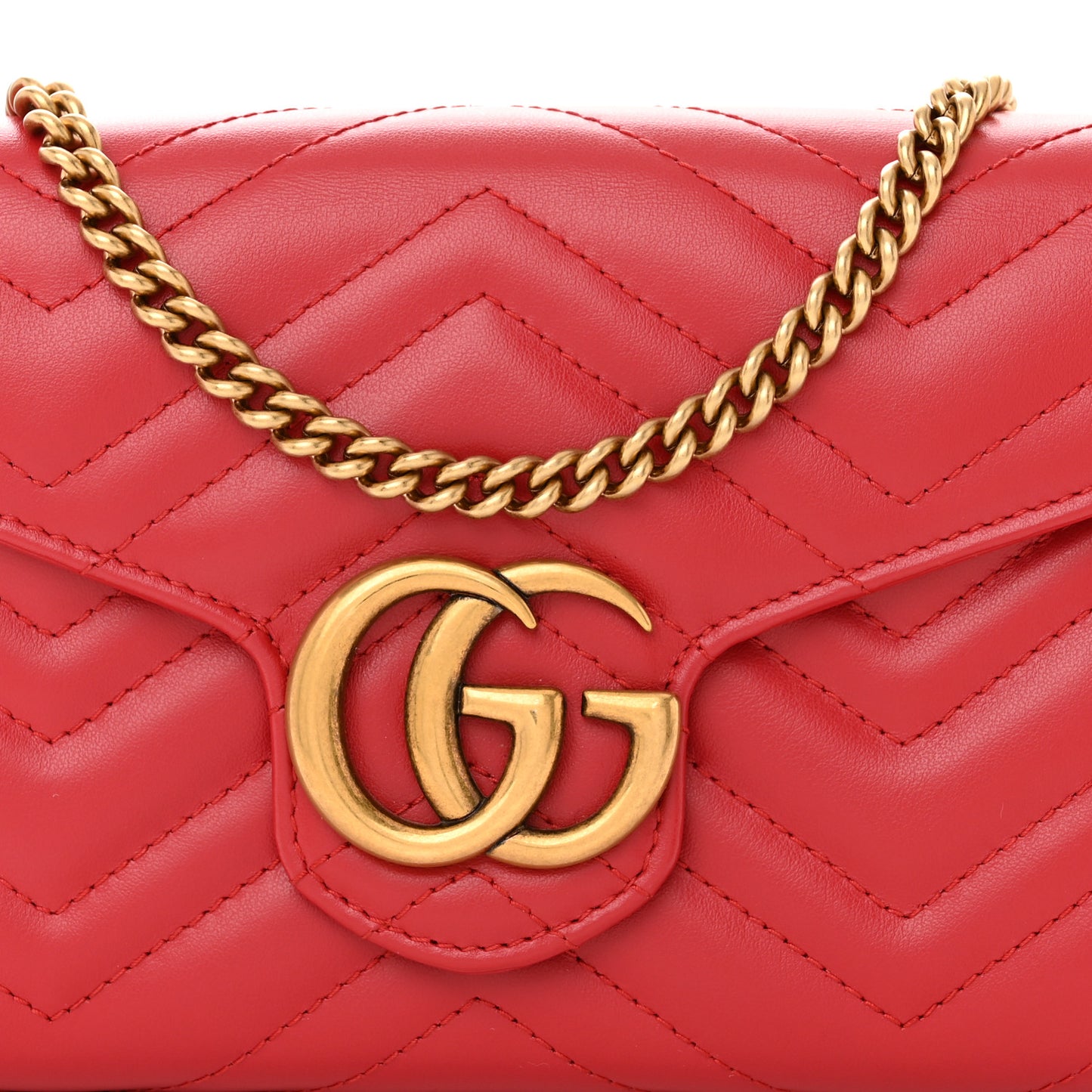 Calfskin Matelasse GG Marmont Chain Wallet Hibiscus Red