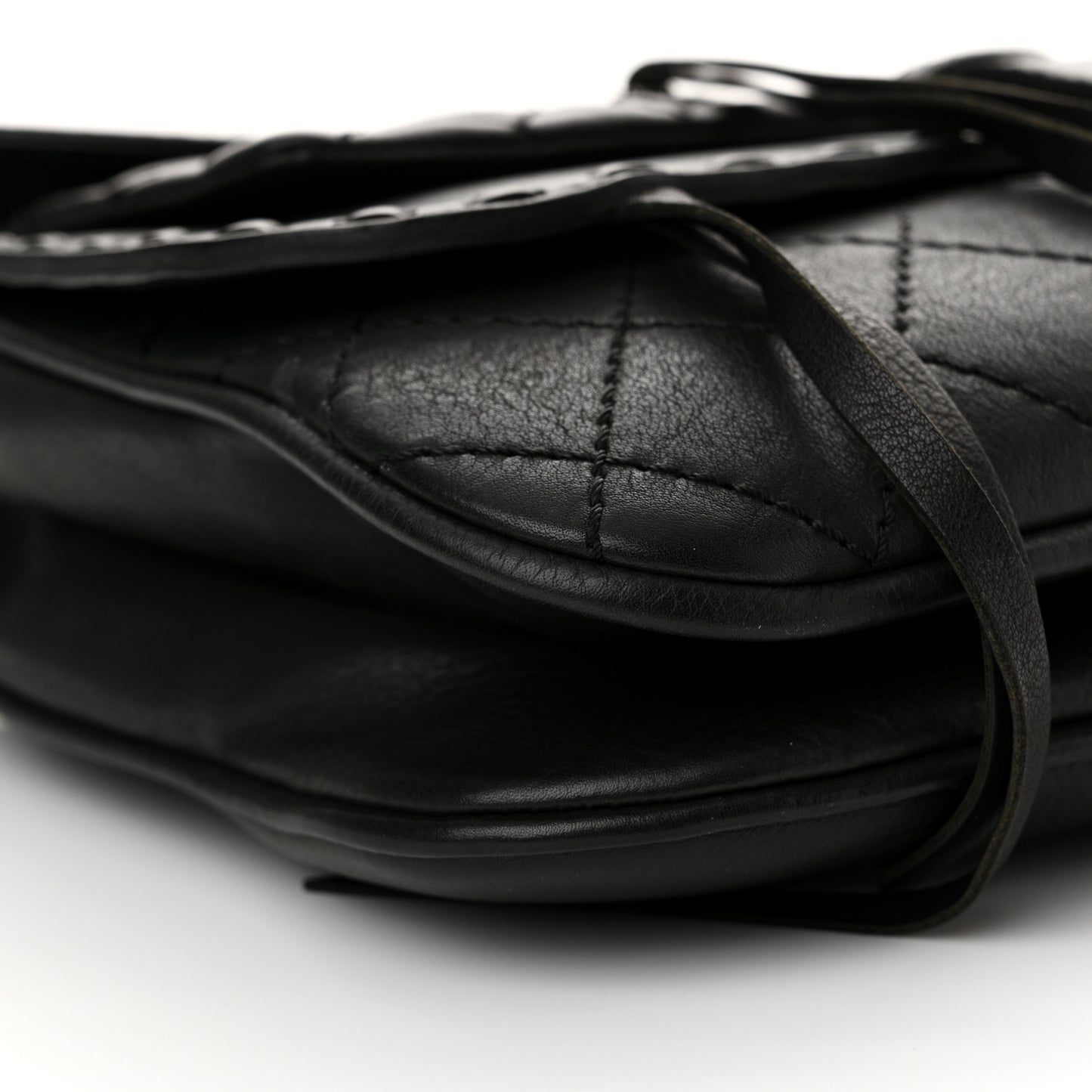 Calfskin Quilted Dallas Saddle Bag Black