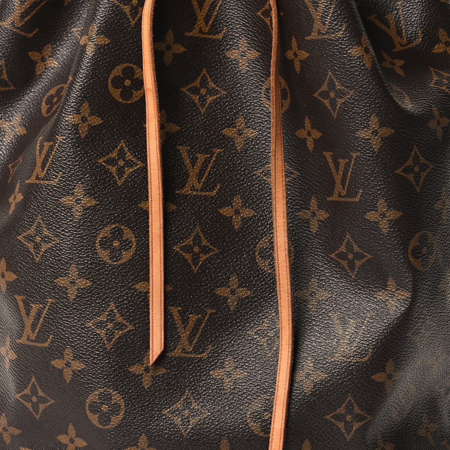 Monogram Noe