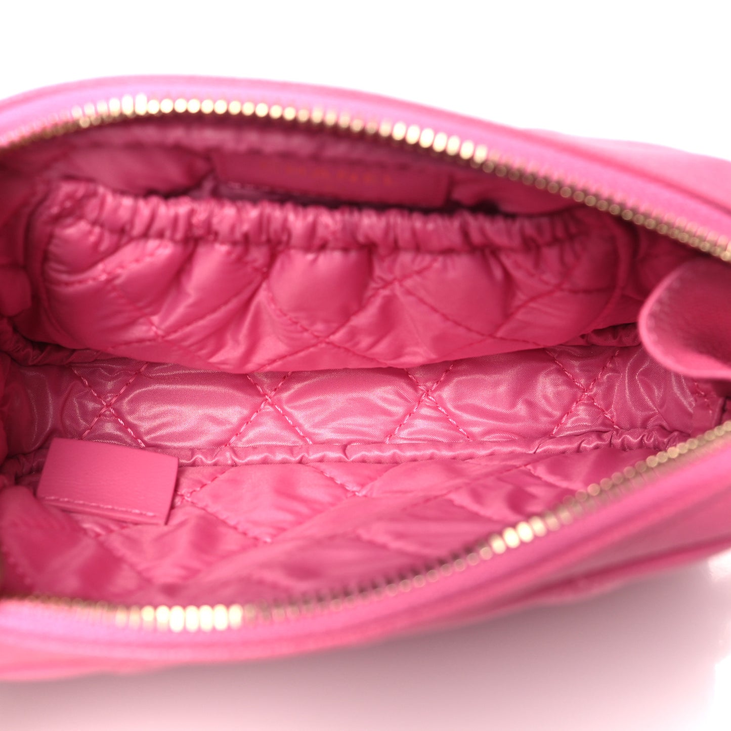 Caviar Quilted Small Curvy Pouch Cosmetic Case Pink
