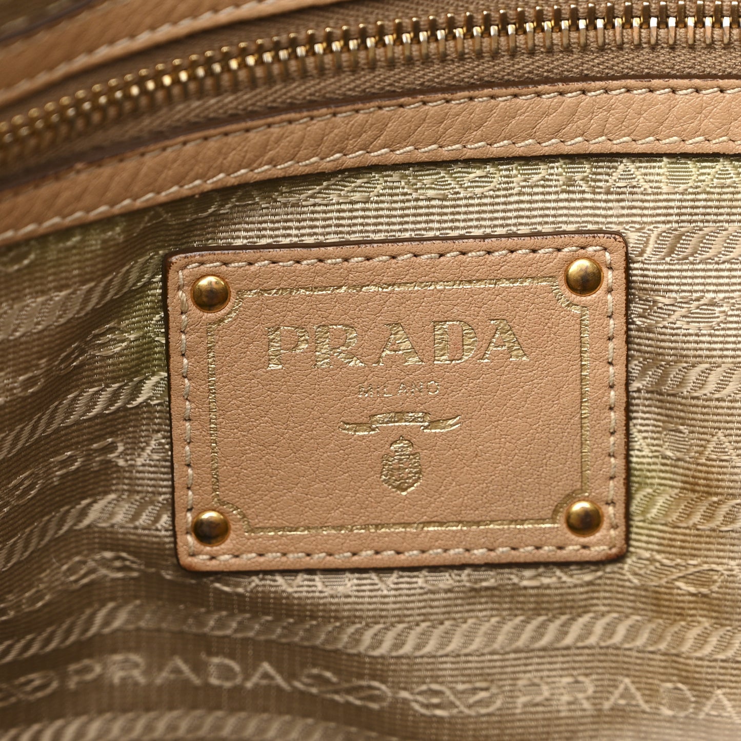 Vitello Daino Shopping Satchel Caramel