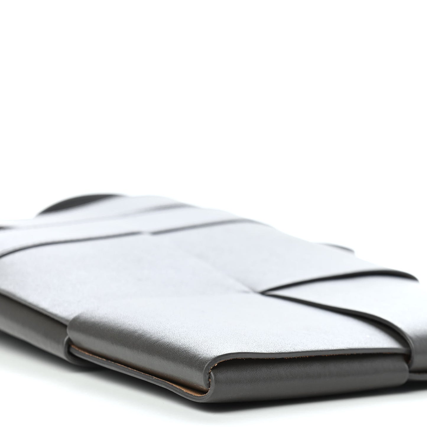 Lambskin Maxi Intrecciato Messenger Dark Grey