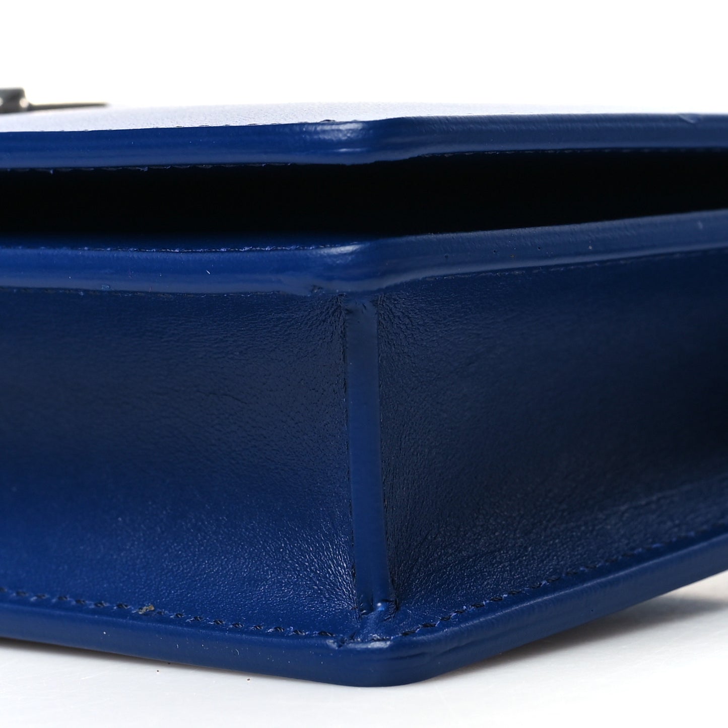 Calfskin Jitney 0.5 Crossbody Bag Blue