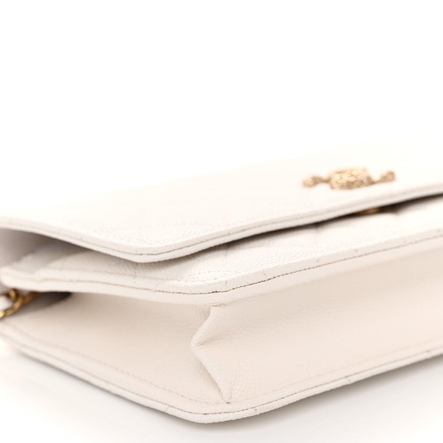 Caviar Quilted Perforated Metal CC Wallet On Chain WOC White