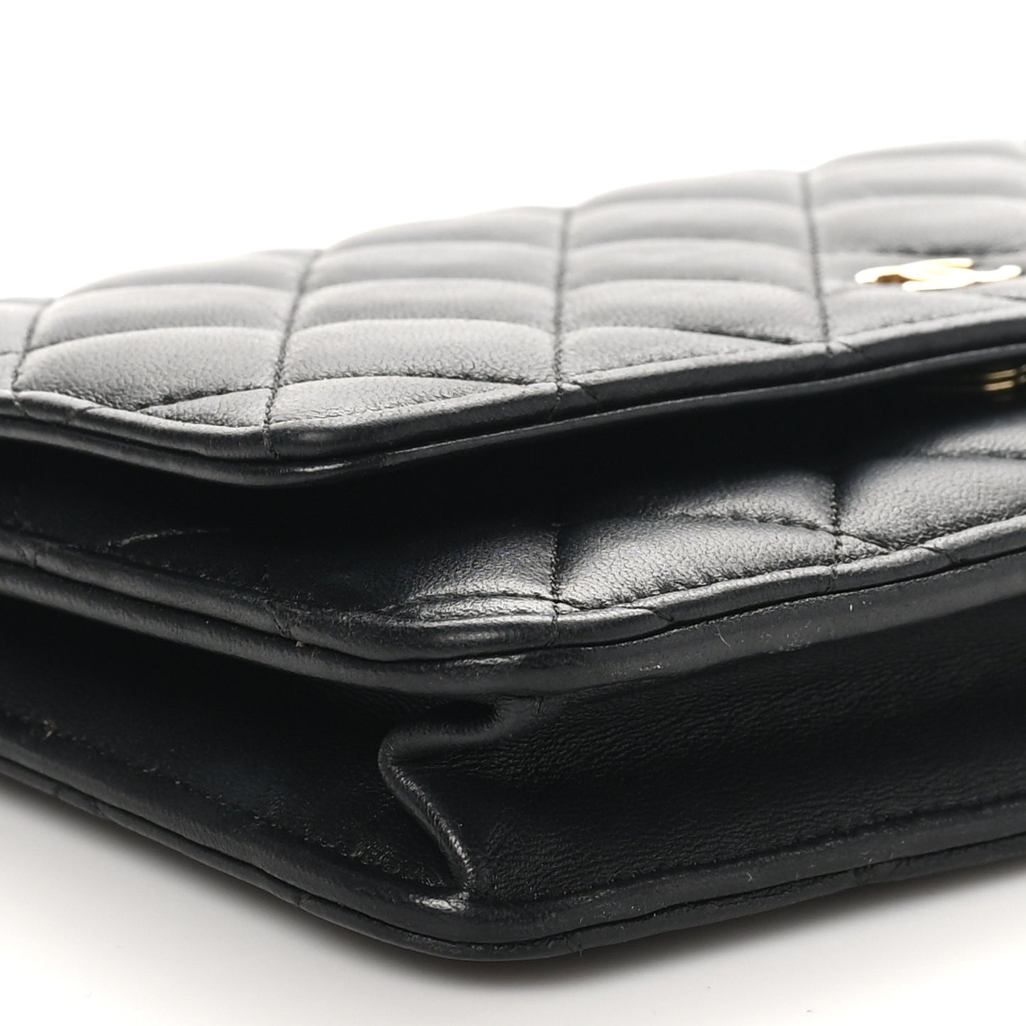 Lambskin Quilted Wallet On Chain WOC Black