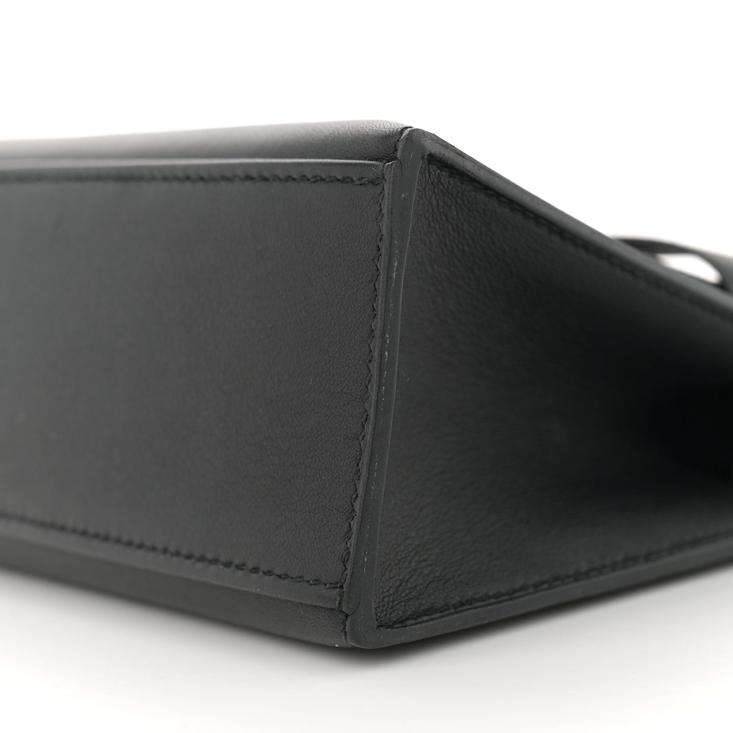 Swift Kelly Pochette Clutch Black