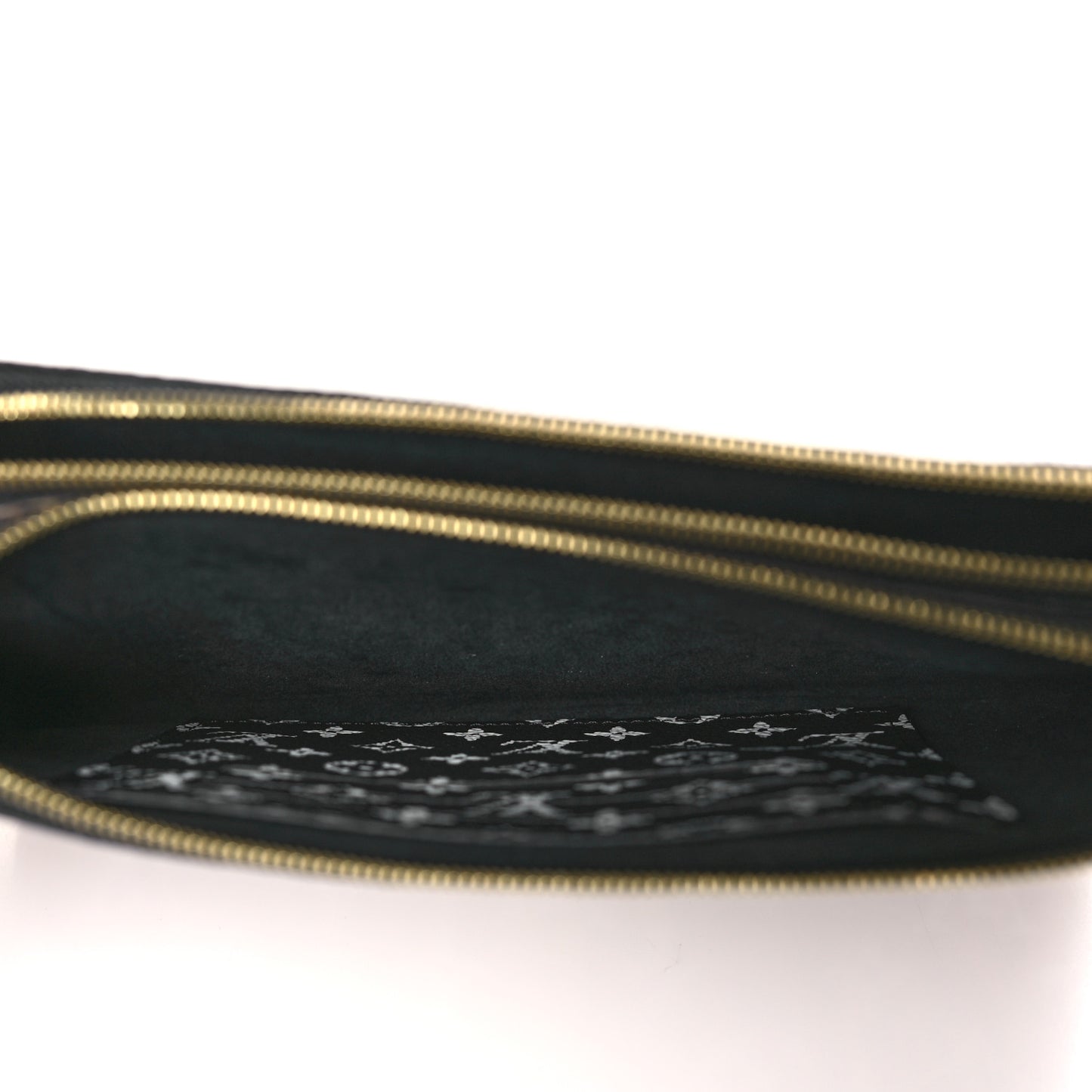 Monogram Giant Jungle Pochette Double Zip Black