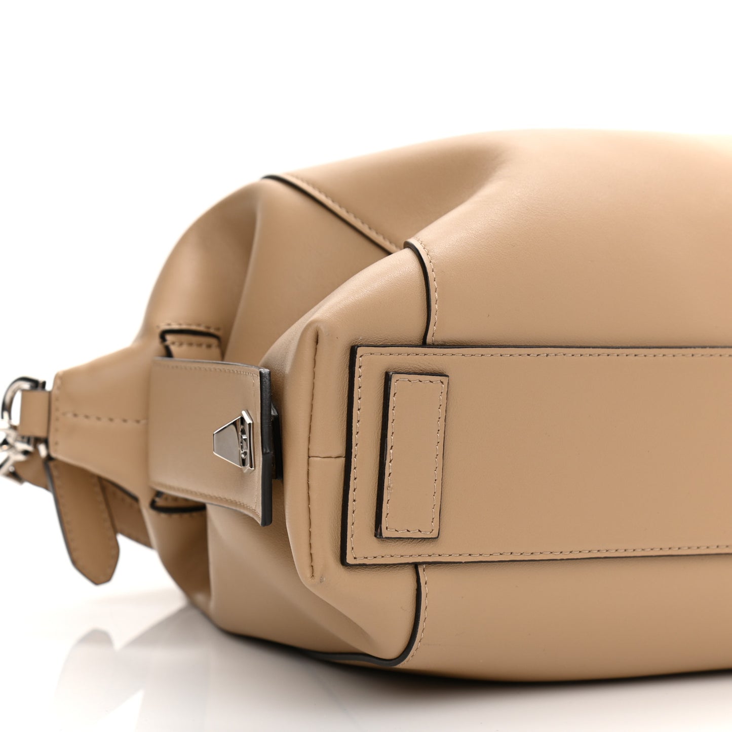 Smooth Calfskin Small Soft Antigona Beige Cappuccino
