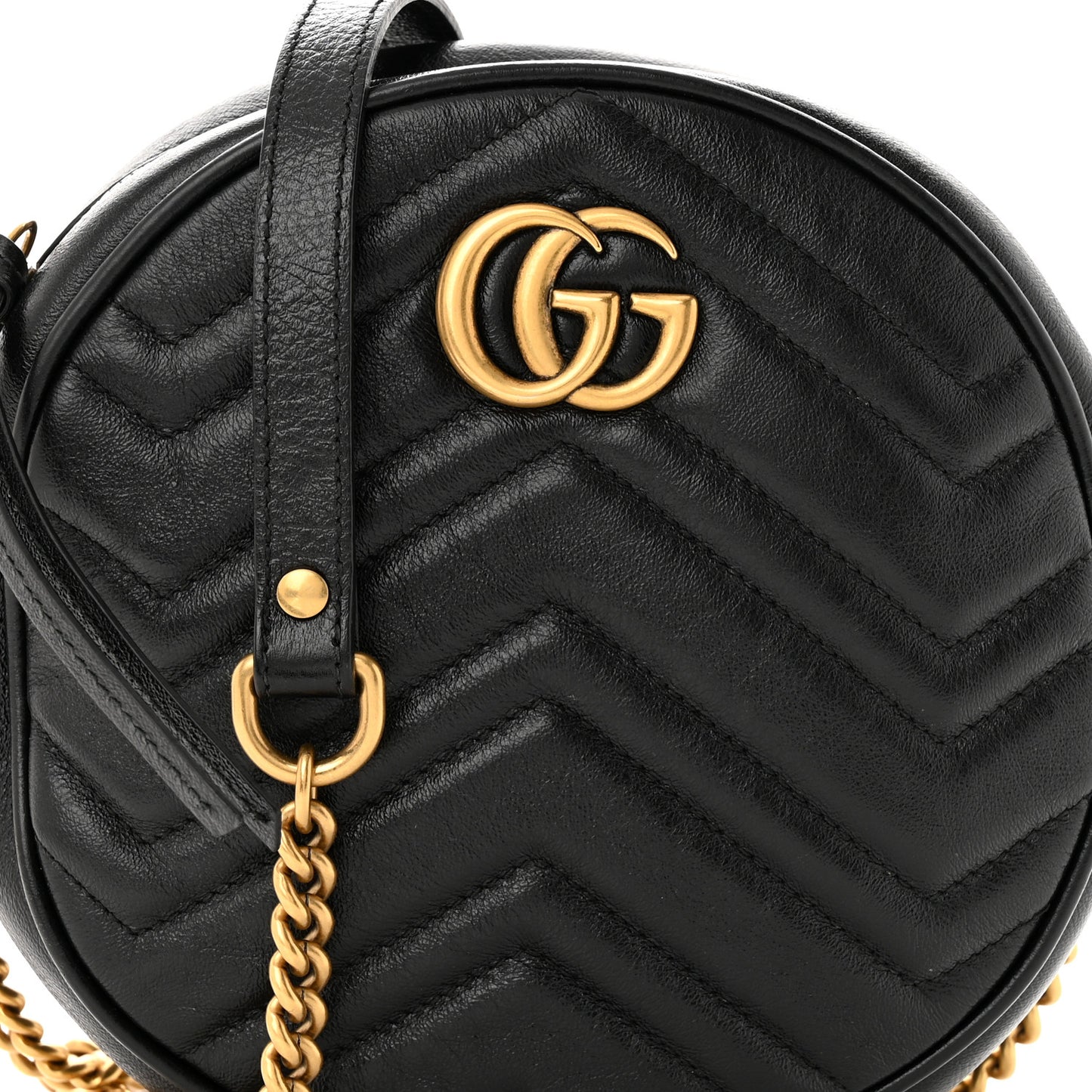 Azalea Calfskin Matelasse Heart Mini GG Marmont Round Shoulder Bag Black