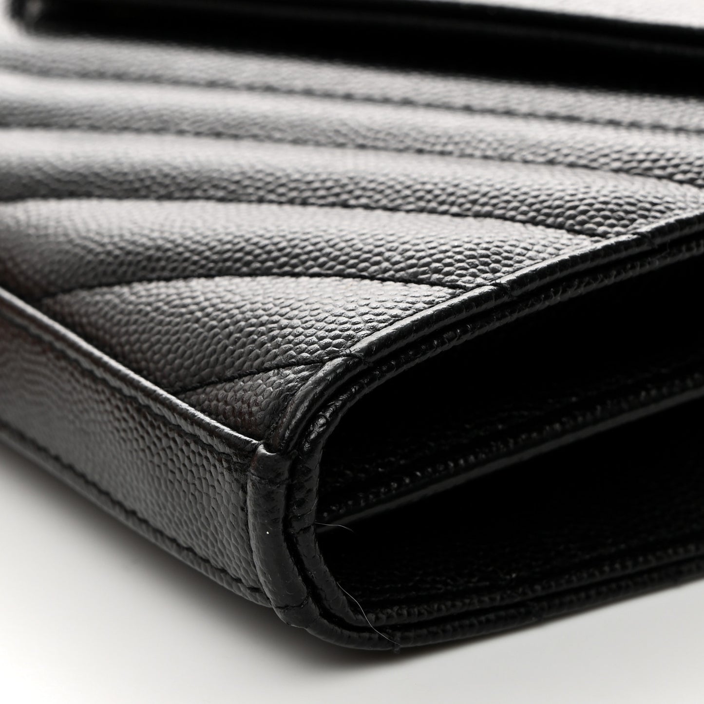 Grain De Poudre Matelasse Chevron Monogram Chain Wallet Black