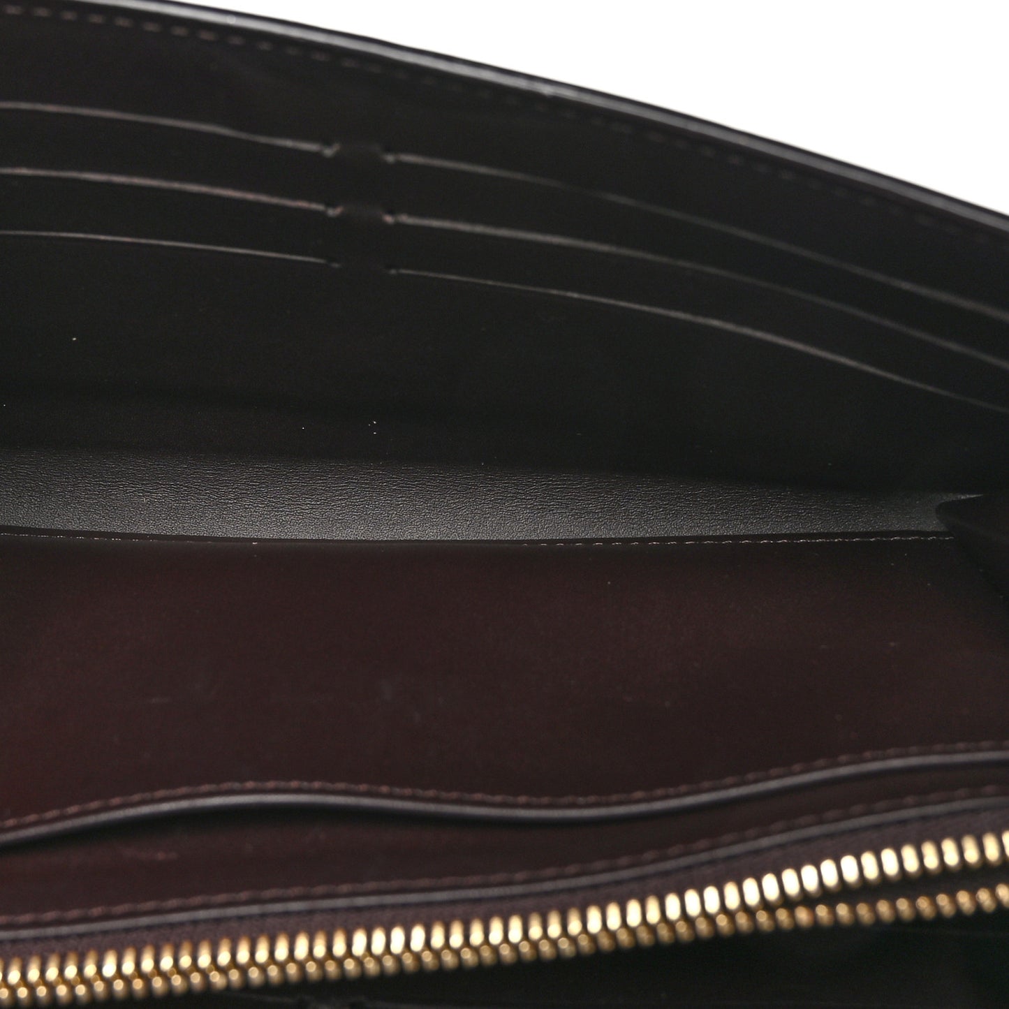 Vernis Mira MV Chain Wallet Amarante