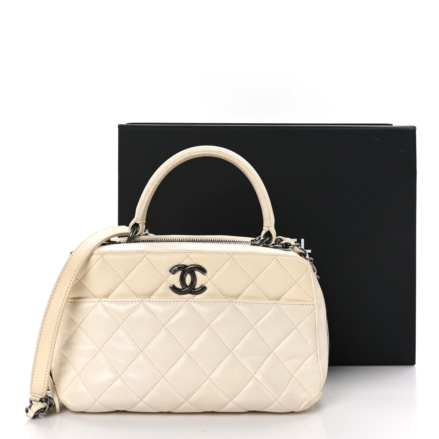 Lambskin Quilted Medium Trendy CC Bowling Bag White